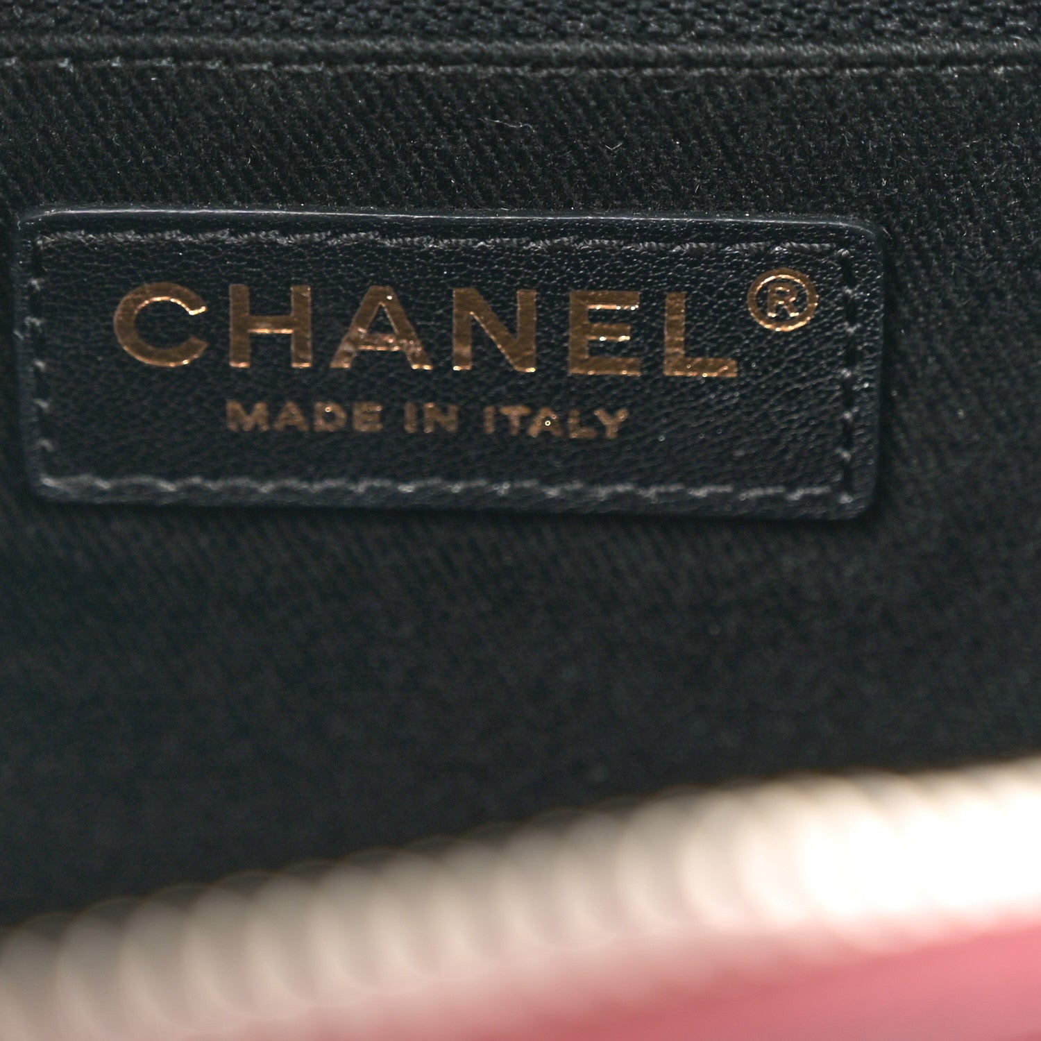 Chanel Shiny Calfskin Goatskin Quilted Small Coco Curve Vanity Burgundy 6 of 14