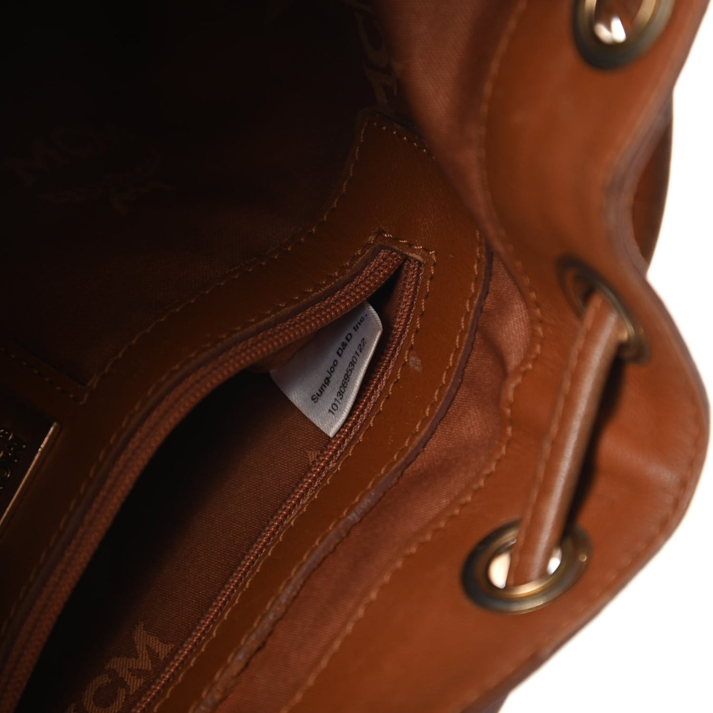 Visetos Essential Drawstring Bucket Bag Cognac