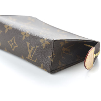 Louis Vuitton Monogram Toiletry Pouch 15 7 of 10