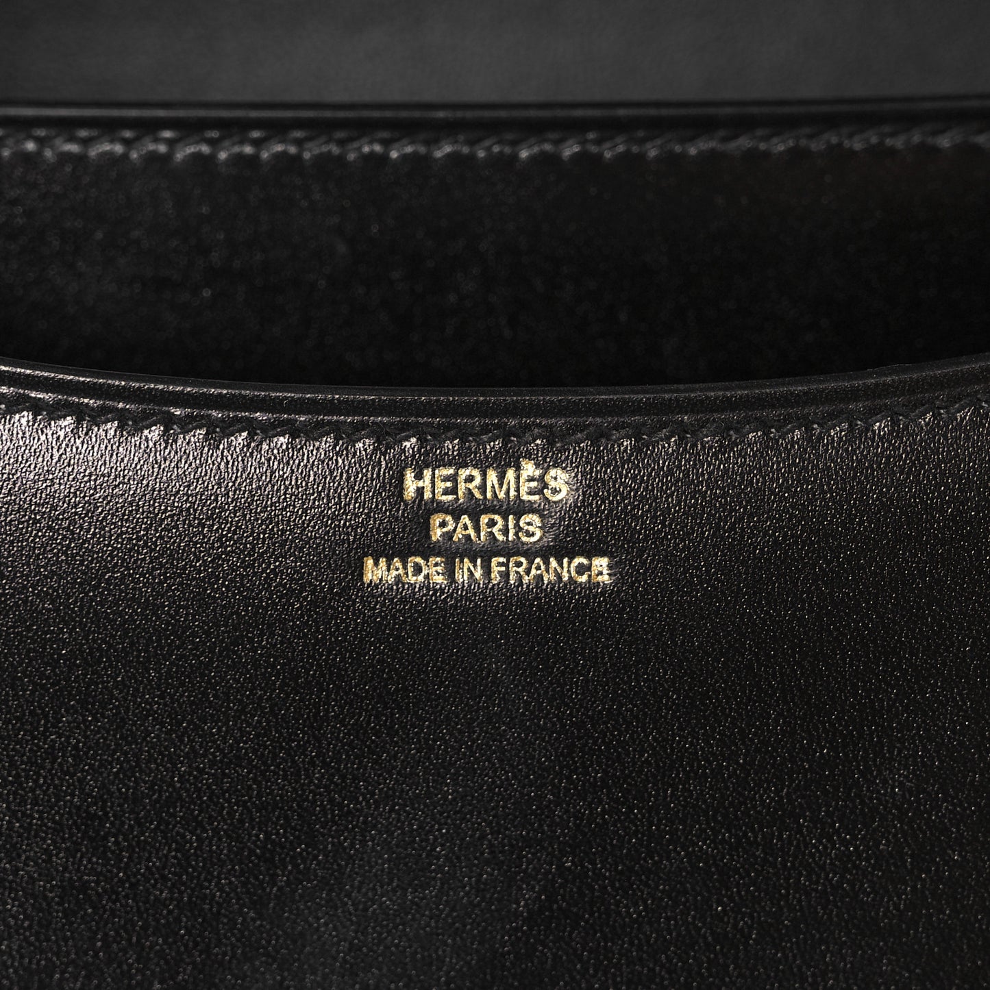Box Constance 18 Black