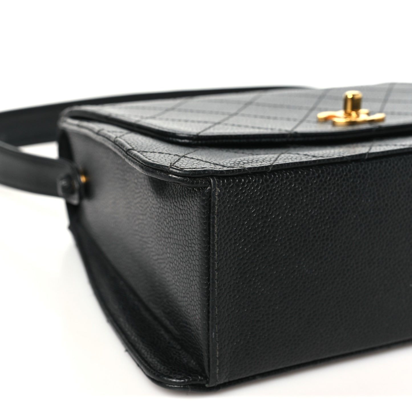 Caviar Diamond Stitched Flap Shoulder Bag Black