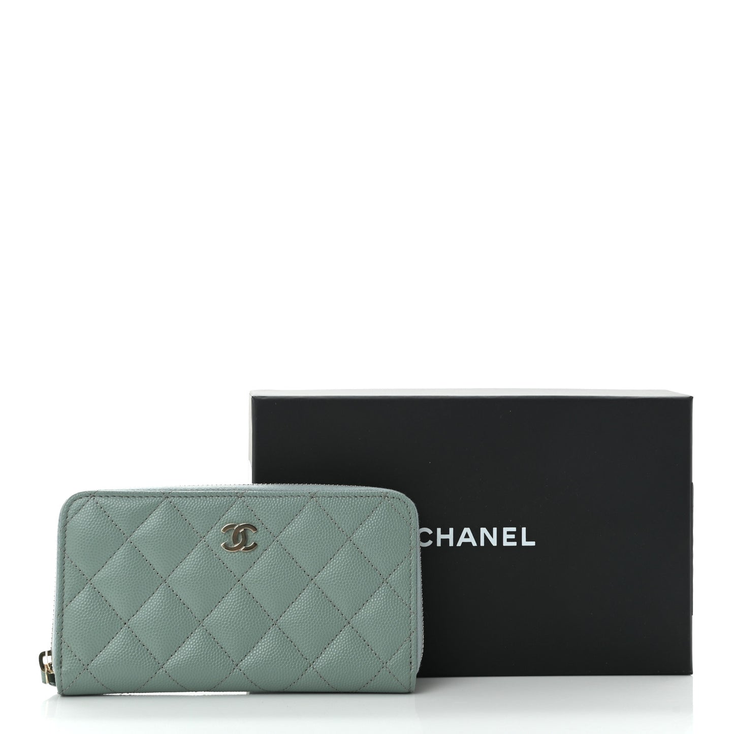 Caviar Quilted Medium Zip Around Wallet Dark Green
