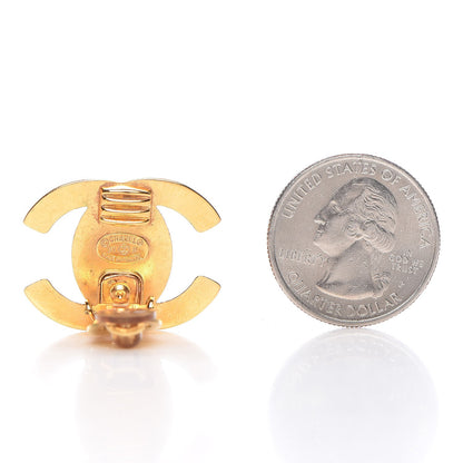Chanel Metal CC Turnlock Clip On Earrings Gold 2 of 4