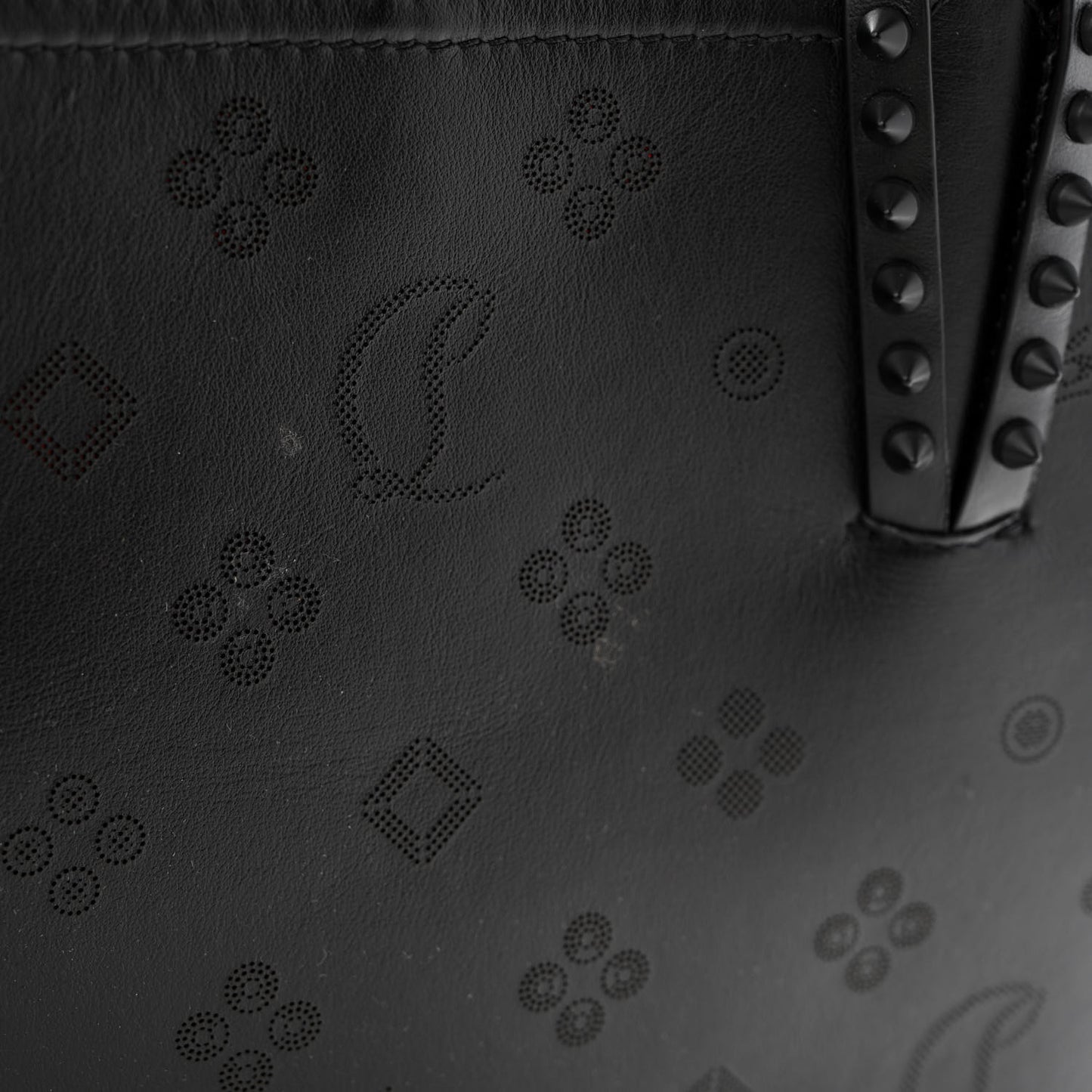 Calfskin Loubinthesky East West Cabata Tote Black