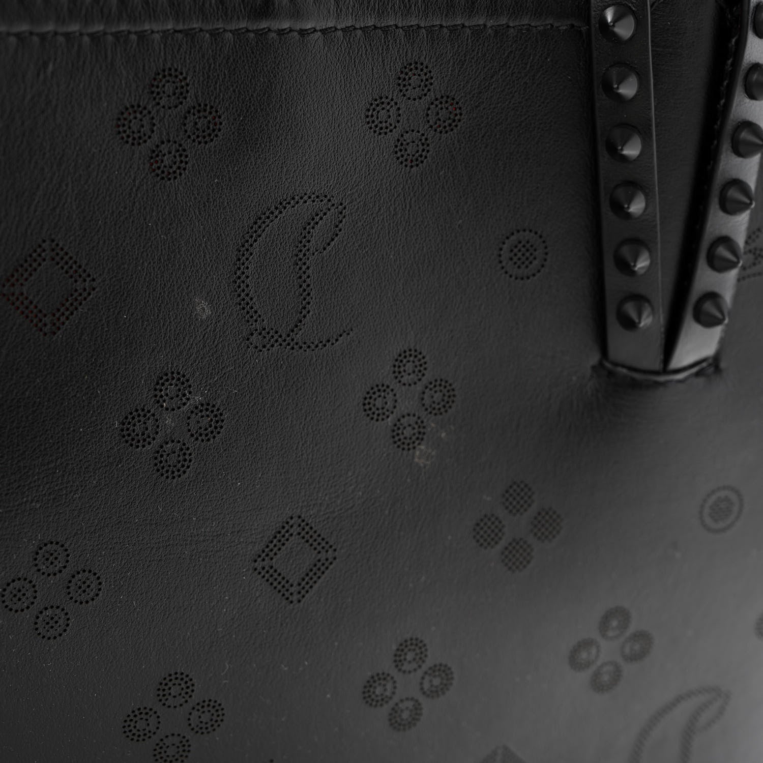 Christian Louboutin Calfskin Loubinthesky East West Cabata Tote Black 14 of 14