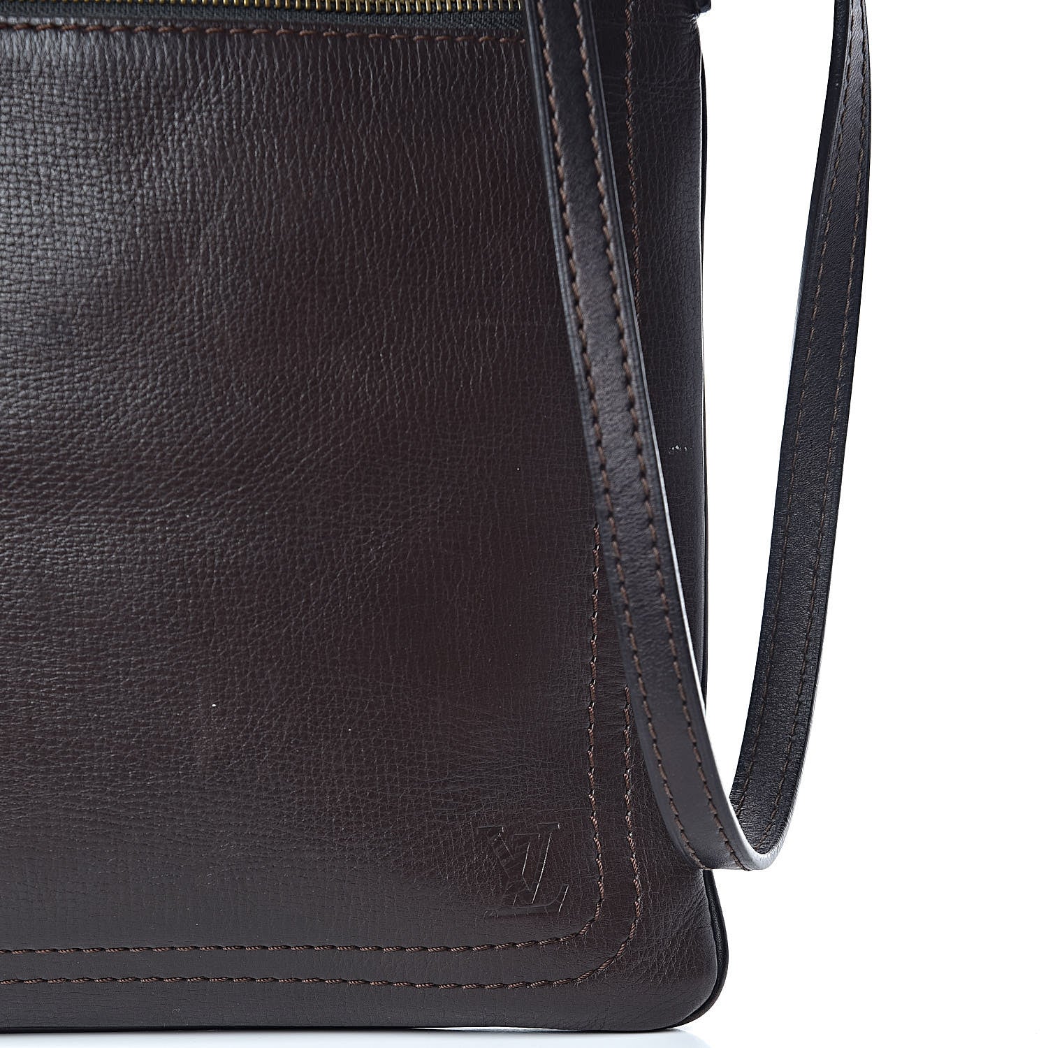 Louis Vuitton Utah Sac Plat Messenger Coffee 12 of 15