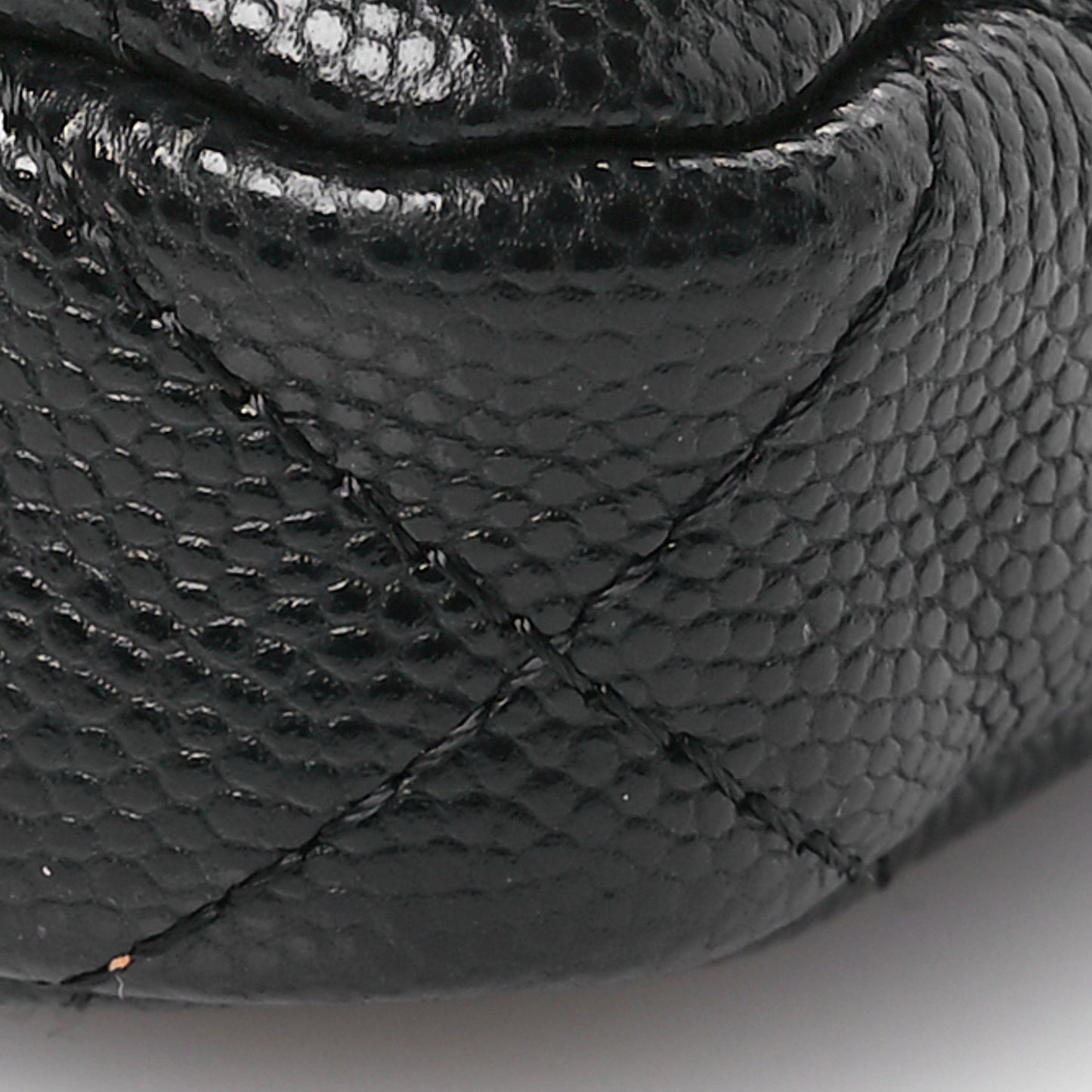 Caviar Quilted Small Clutch With Chain Black