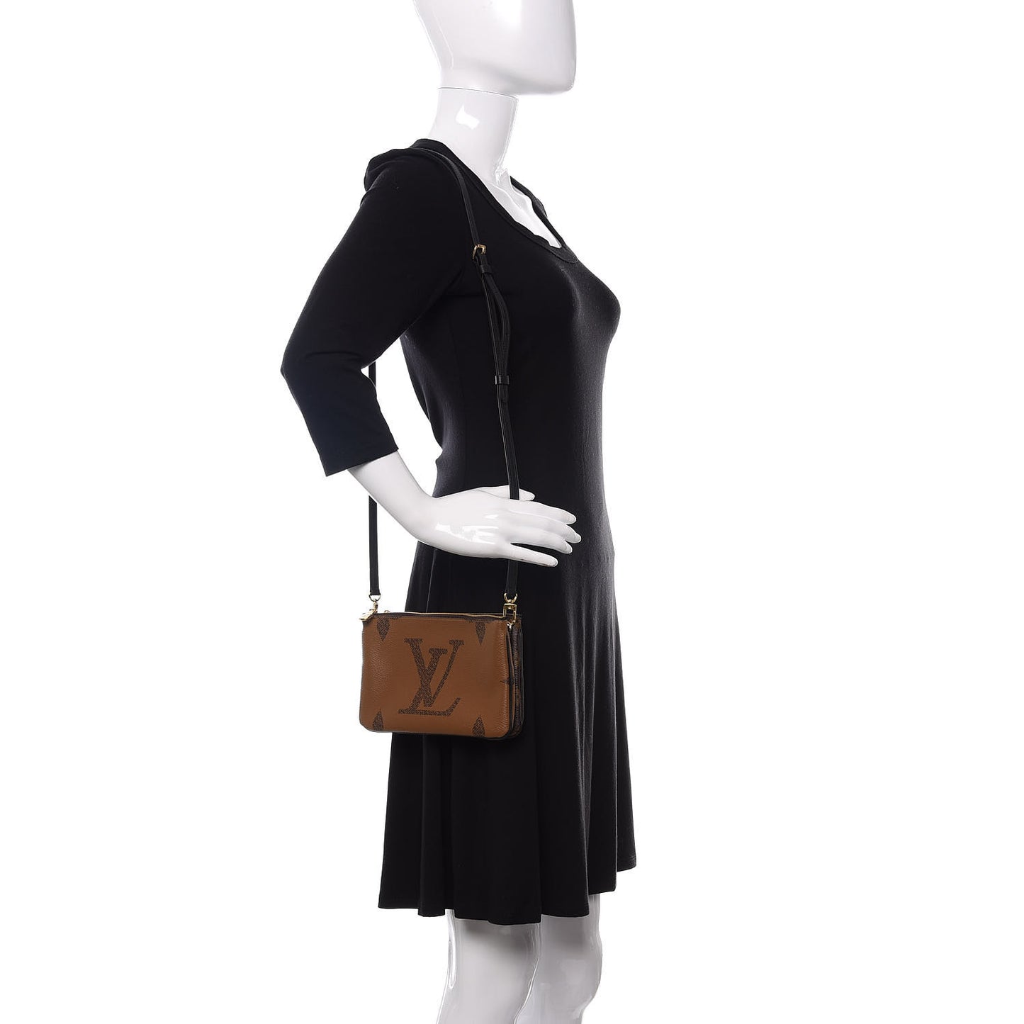 Reverse Monogram Giant Double Zip Pochette