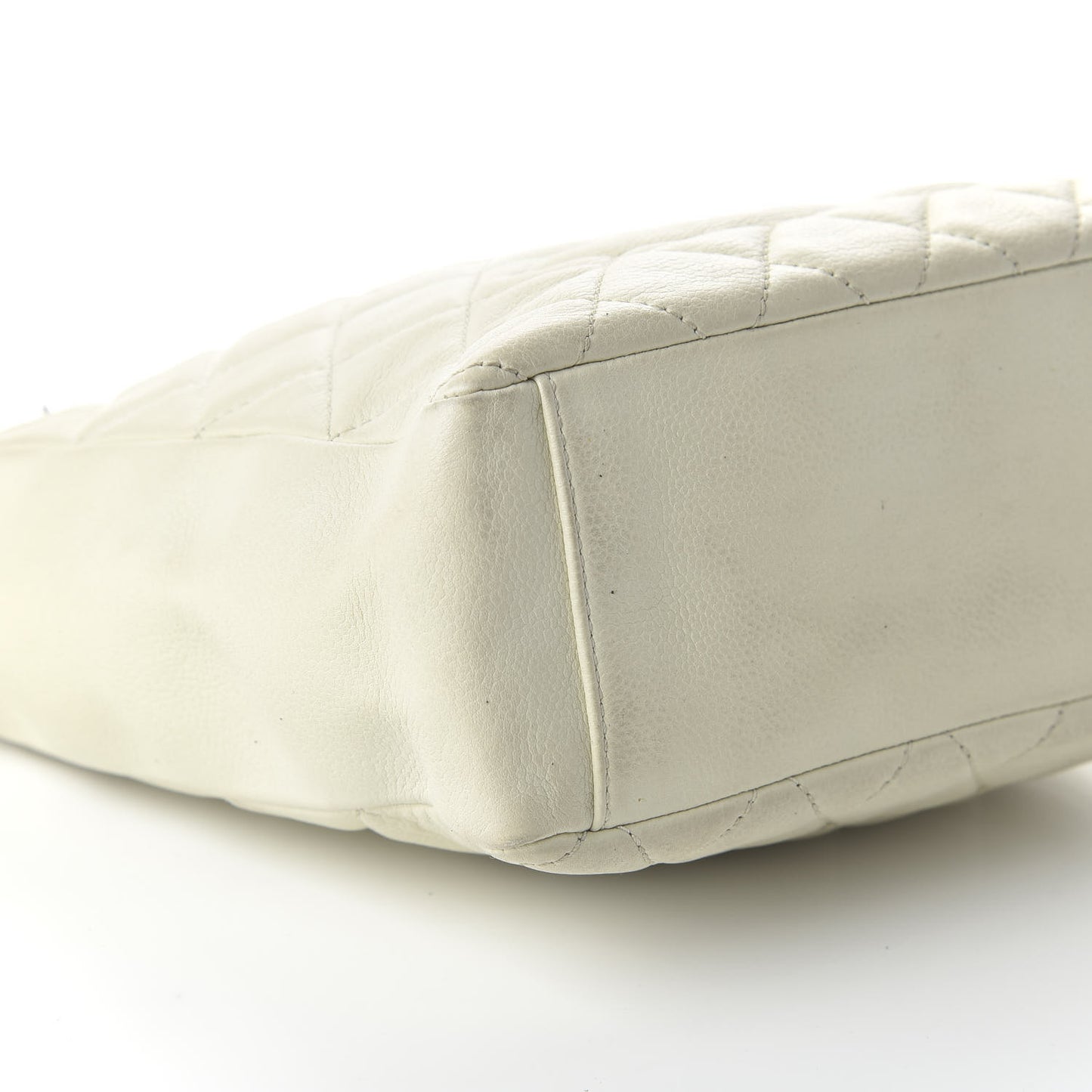 Caviar Quilted Petit Shopping Tote PST White