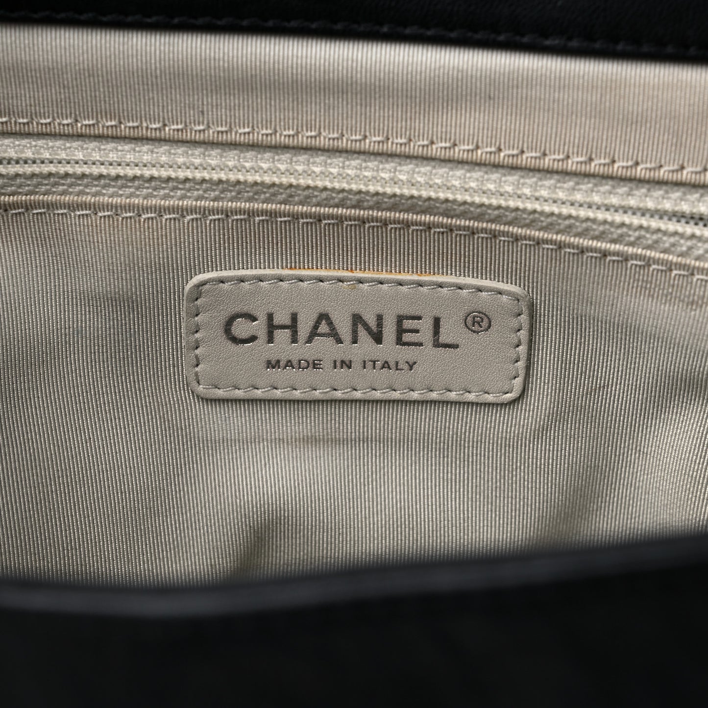 Washed Lambskin Quilted Mini Chain Around Flap Black