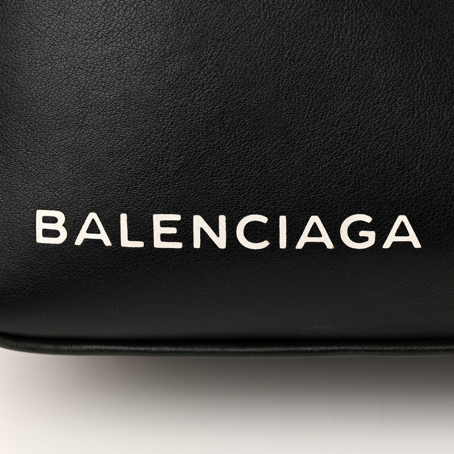 Calfskin S Triangle Duffle Black