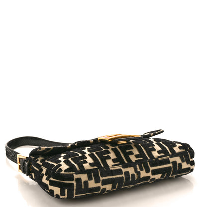 Fendi Velvet Snakeskin FF Baguette Black White 4 of 10