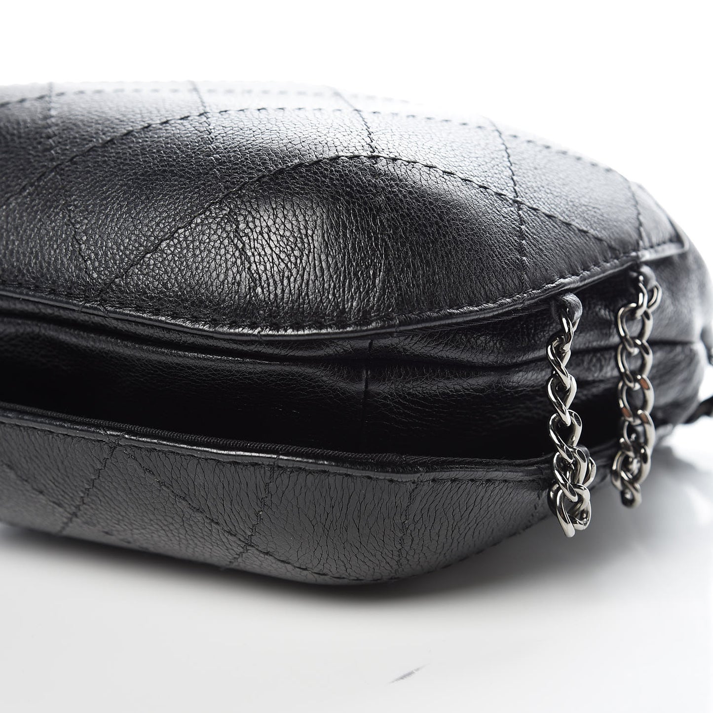 Calfskin Quilted Small Gabrielle Bucket Black