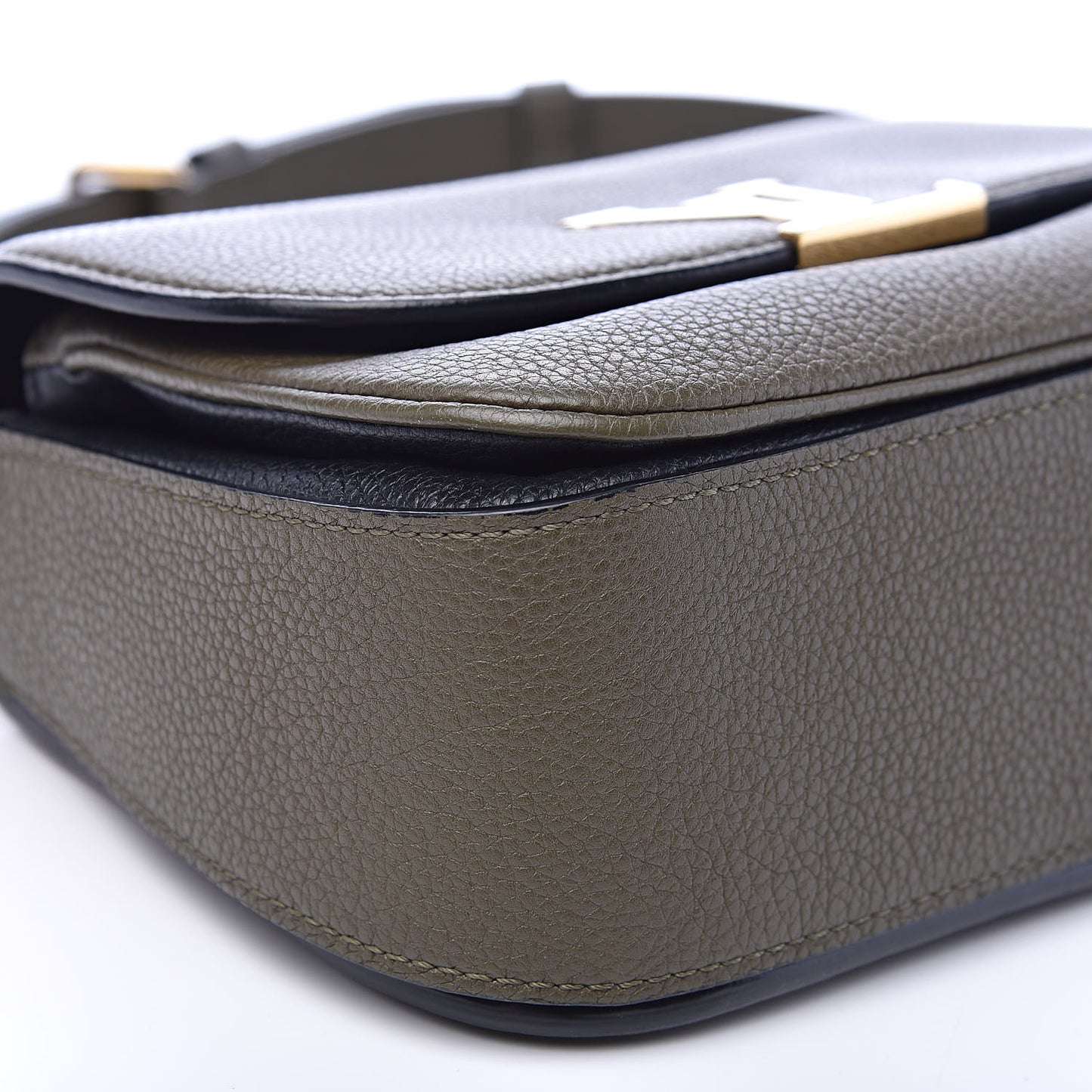 Grained Calfskin Vivienne NM Kaki