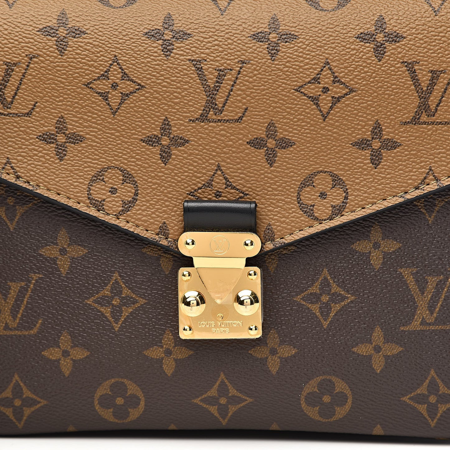 Reverse Monogram Pochette Metis