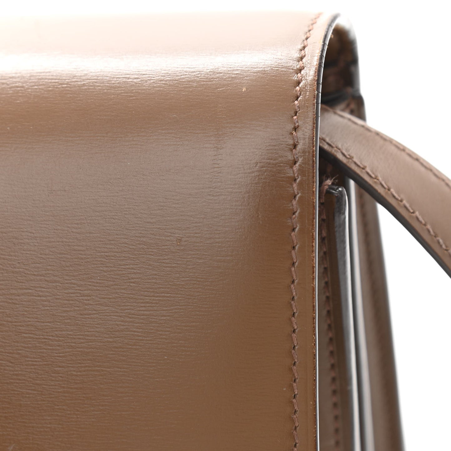 Box Calfskin Medium Classic Box Flap Bag Camel