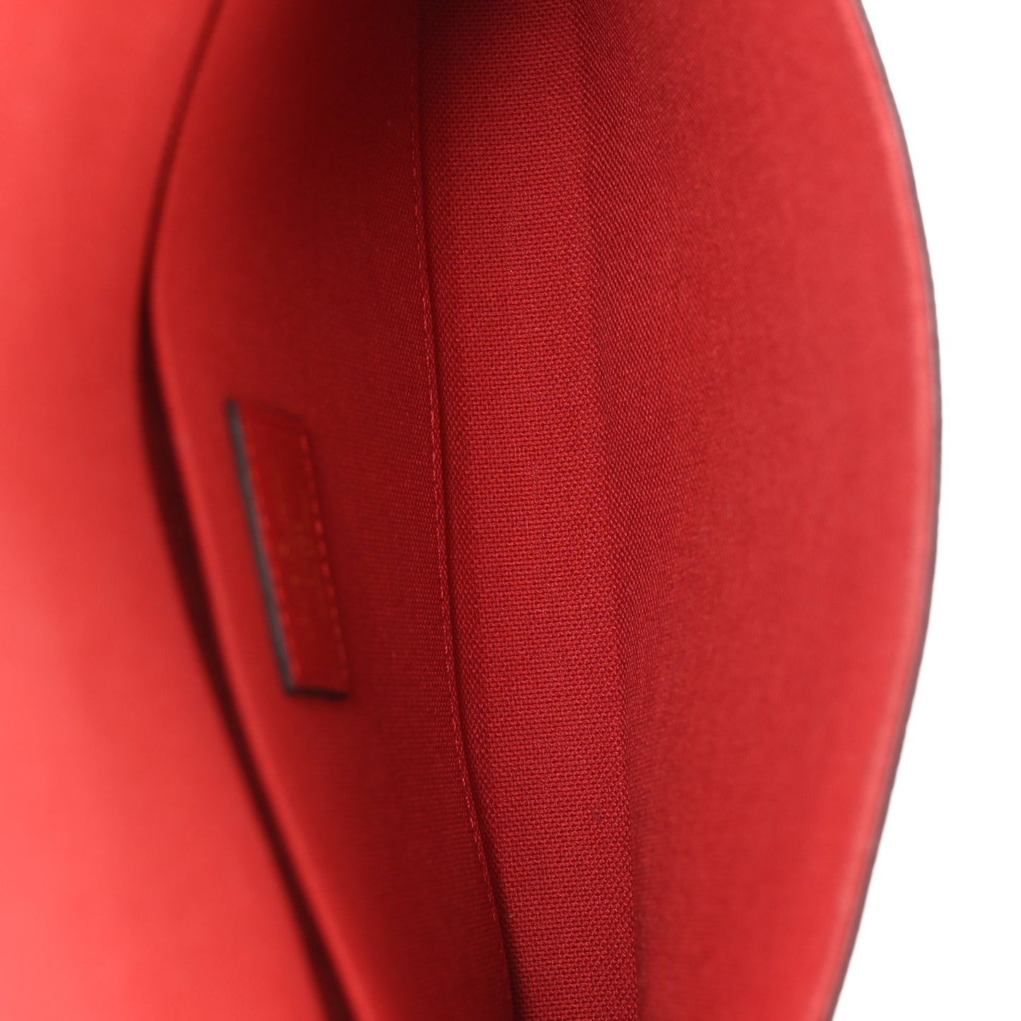 Empreinte Pochette Felicie Chain Wallet Scarlet