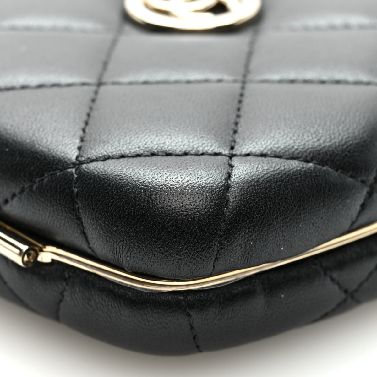 Lambskin Quilted Compact Vanity Case Purse With Chain Black