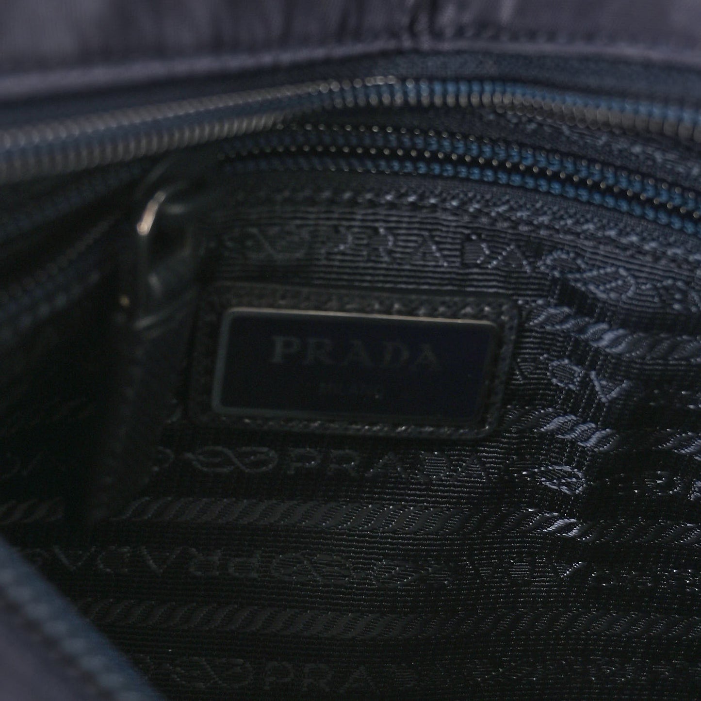 Tessuto Nylon Saffiano Messenger Bag Blue