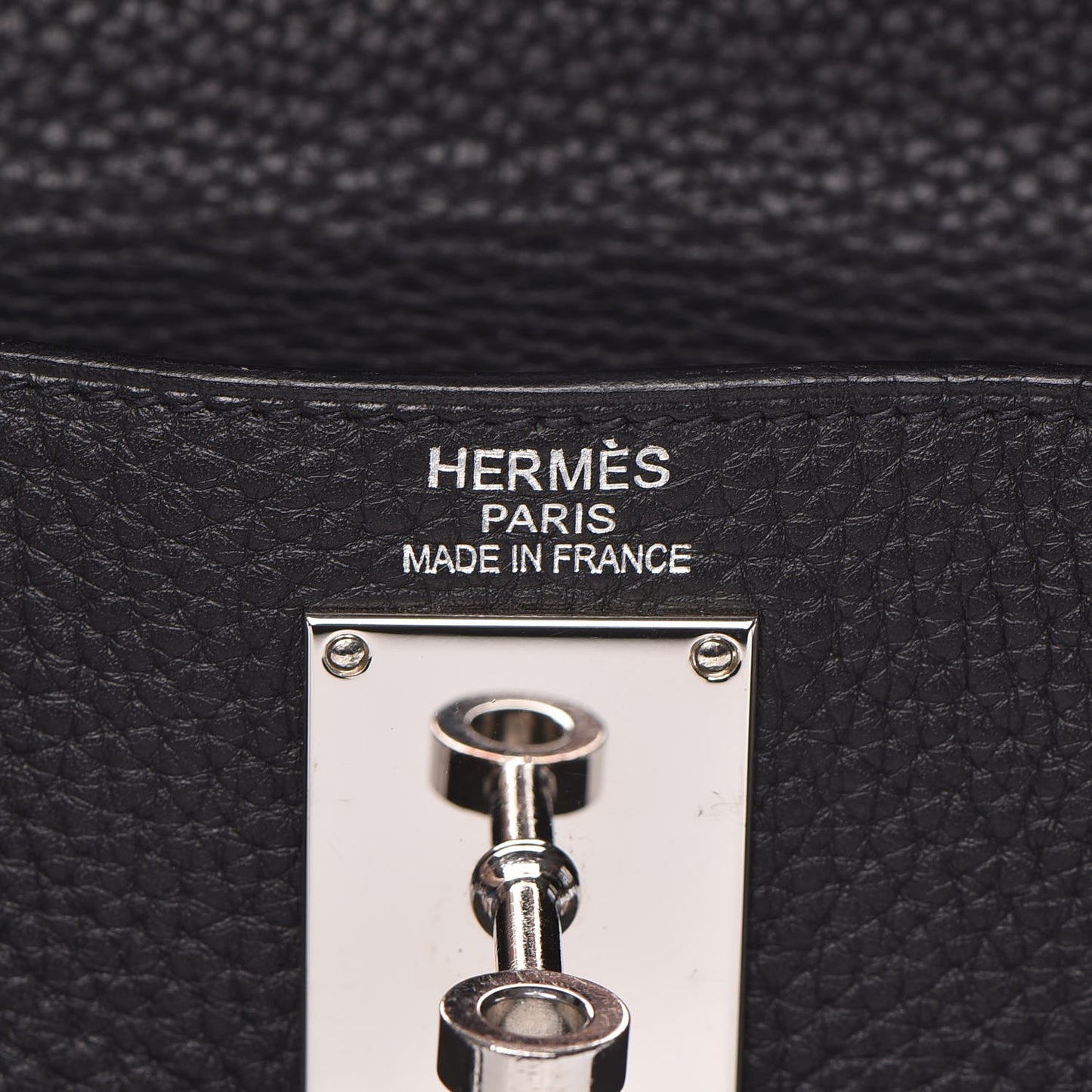 Taurillon Clemence Shoulder Kelly 40 Black