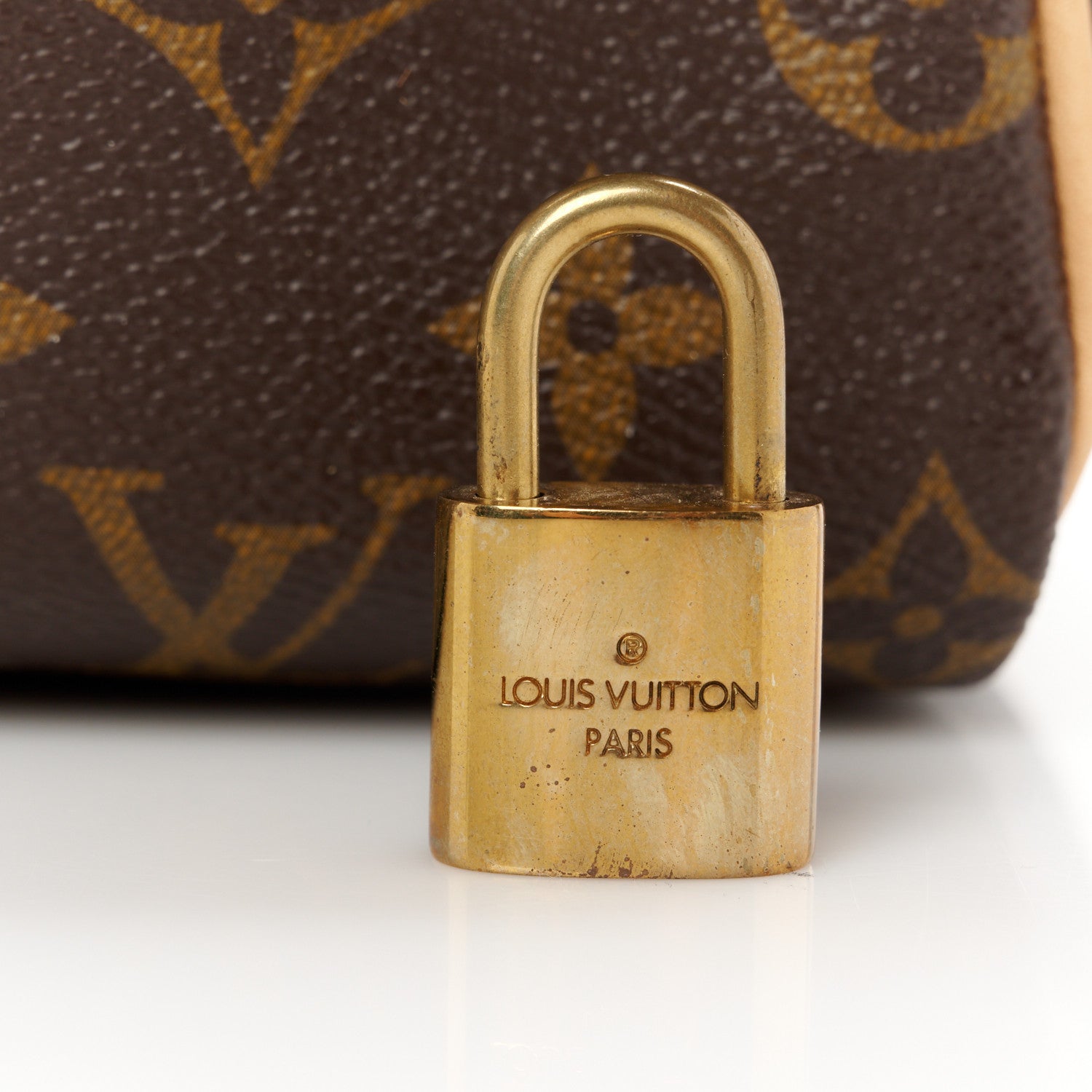 Louis Vuitton Monogram Speedy 25 9 of 13