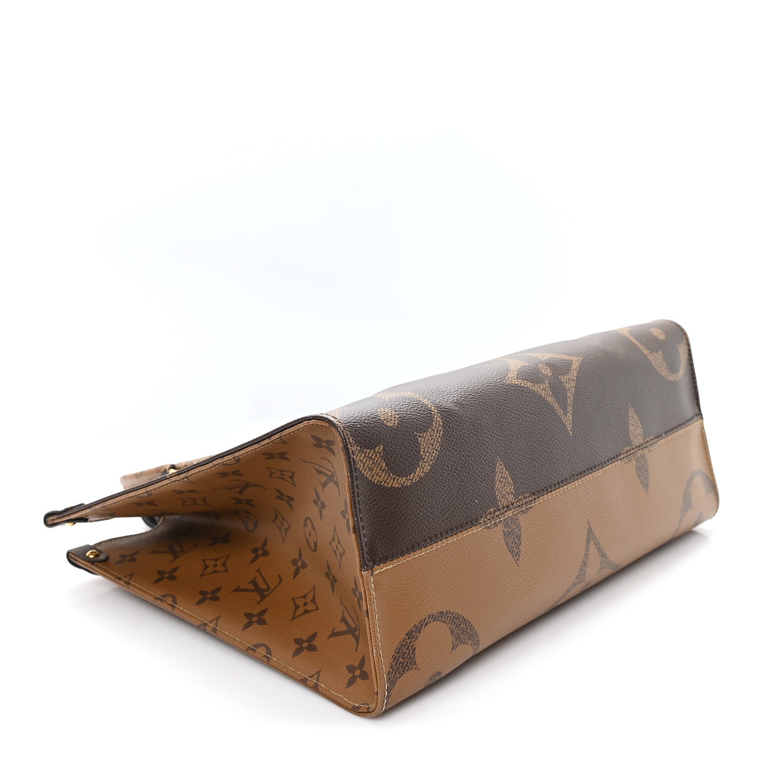 Louis Vuitton Reverse Monogram Giant Onthego MM 4 of 9