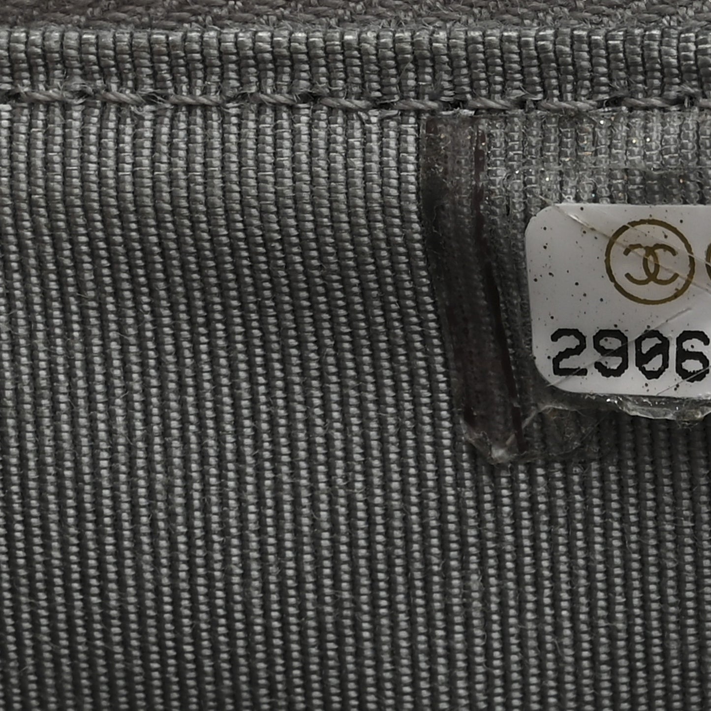 Caviar Quilted Classic iPhone Pouch Grey