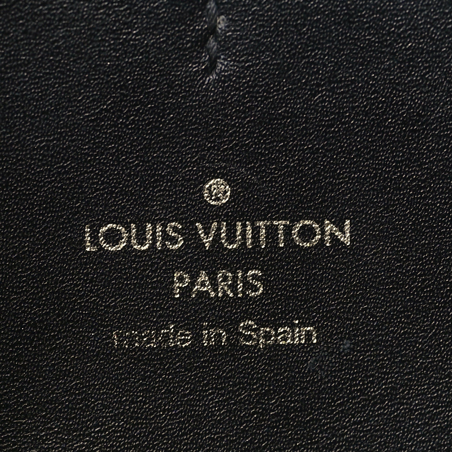 Louis Vuitton Reverse Monogram Dauphine Bumbag 6 of 9