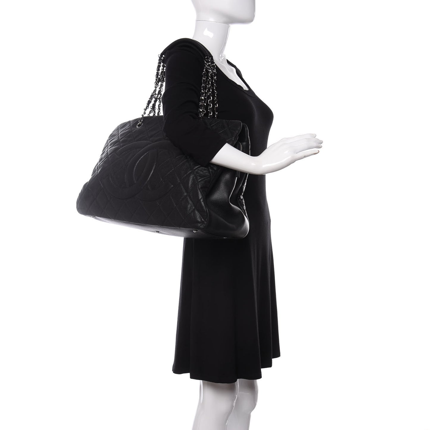 Caviar Quilted Timeless CC XL Shopping Tote Black