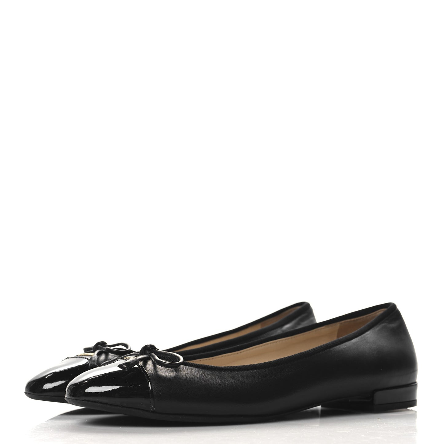 Nappa Vernice Cap Toe Logo Bow Ballerina Flats 37.5 Black