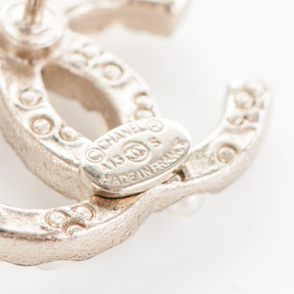 Chanel Pearl CC Earrings Light Gold 4 of 4