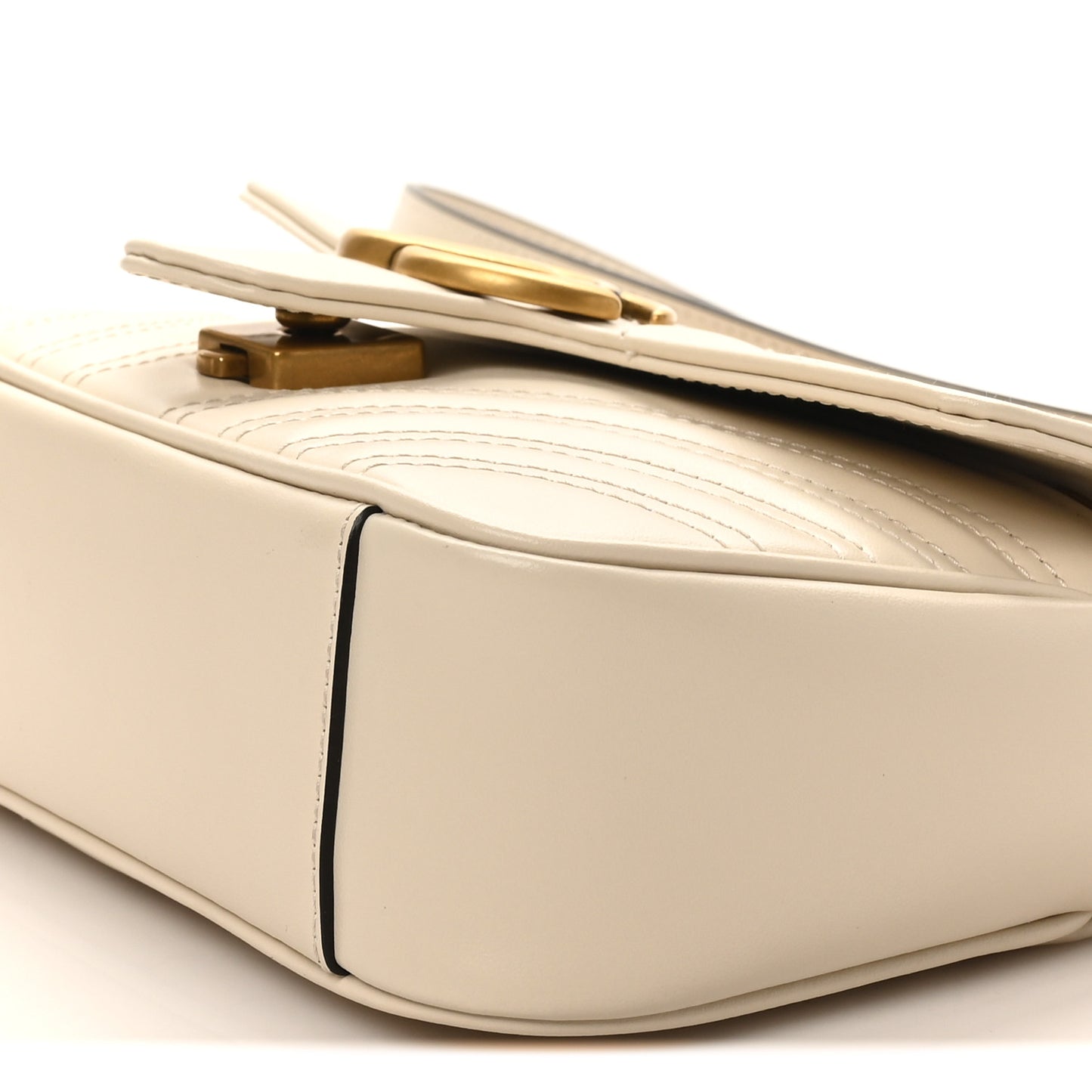 Calfskin Matelasse Mini GG Marmont Shoulder Bag White