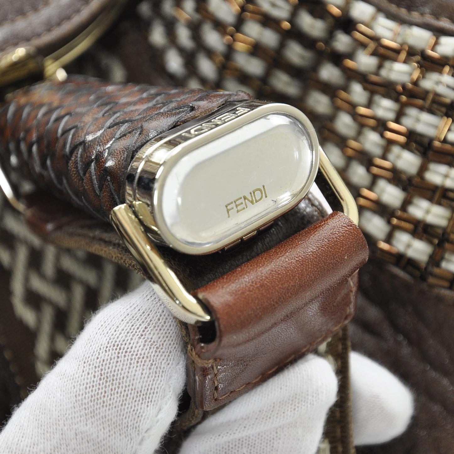 Nappa Embroidered Spy Cognac Avorio