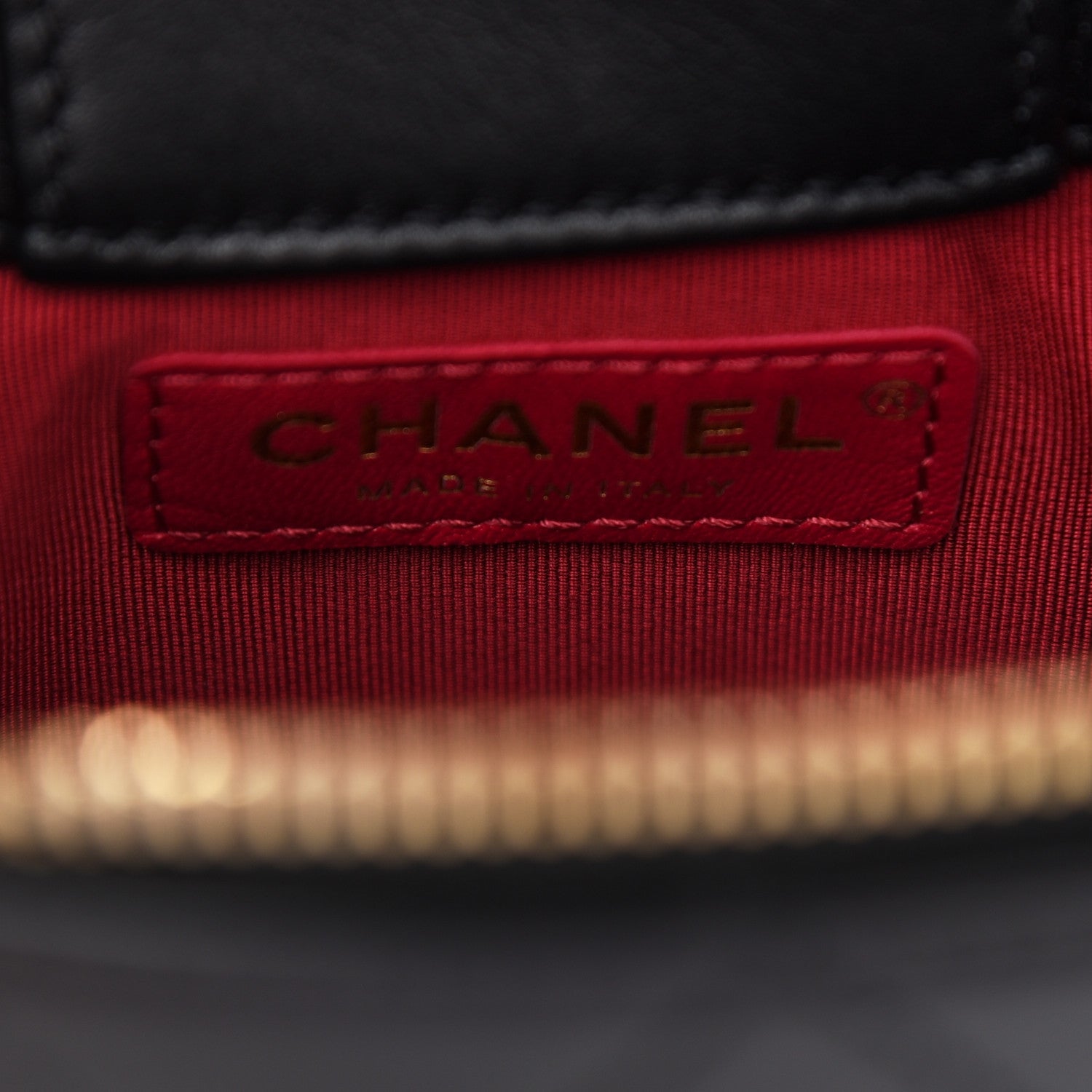 Chanel Lambskin Quilted Top Handle Round Logo Vanity Case With Chain Black 6 of 9