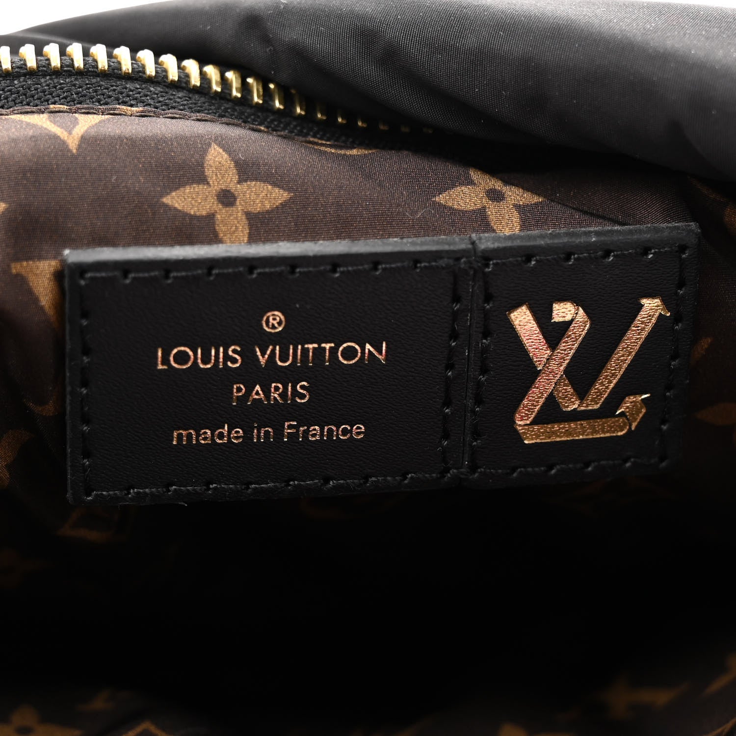 Louis Vuitton Econyl Monogram Pillow Maxi Multi Pochette Accessories Black Fuchsia 7 of 12