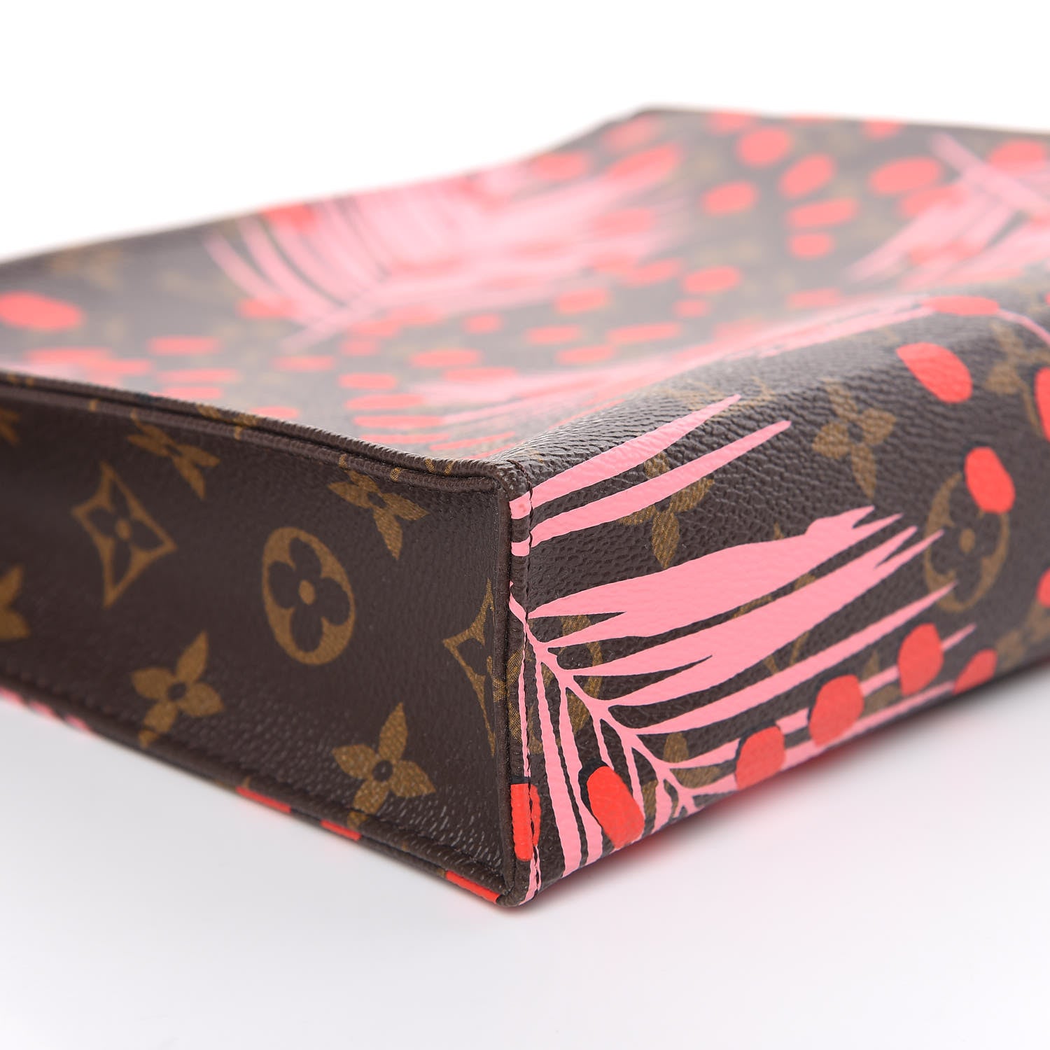 Louis Vuitton Monogram Jungle Dots Toiletry Pouch 26 Sugar Pink Poppy 8 of 9