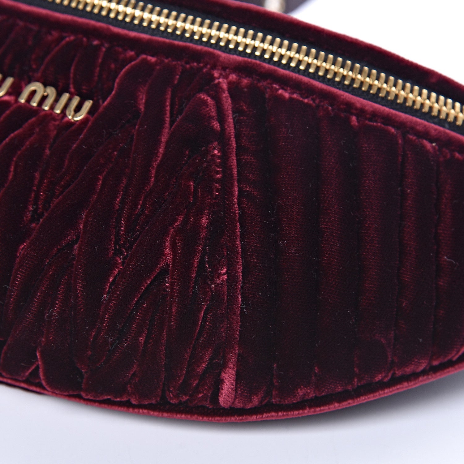 miu miu ベルベット チェーンバッグ クラッチバッグ Miu Miu Velluto Matelasse Rider Belt Bag Bordeaux 476555