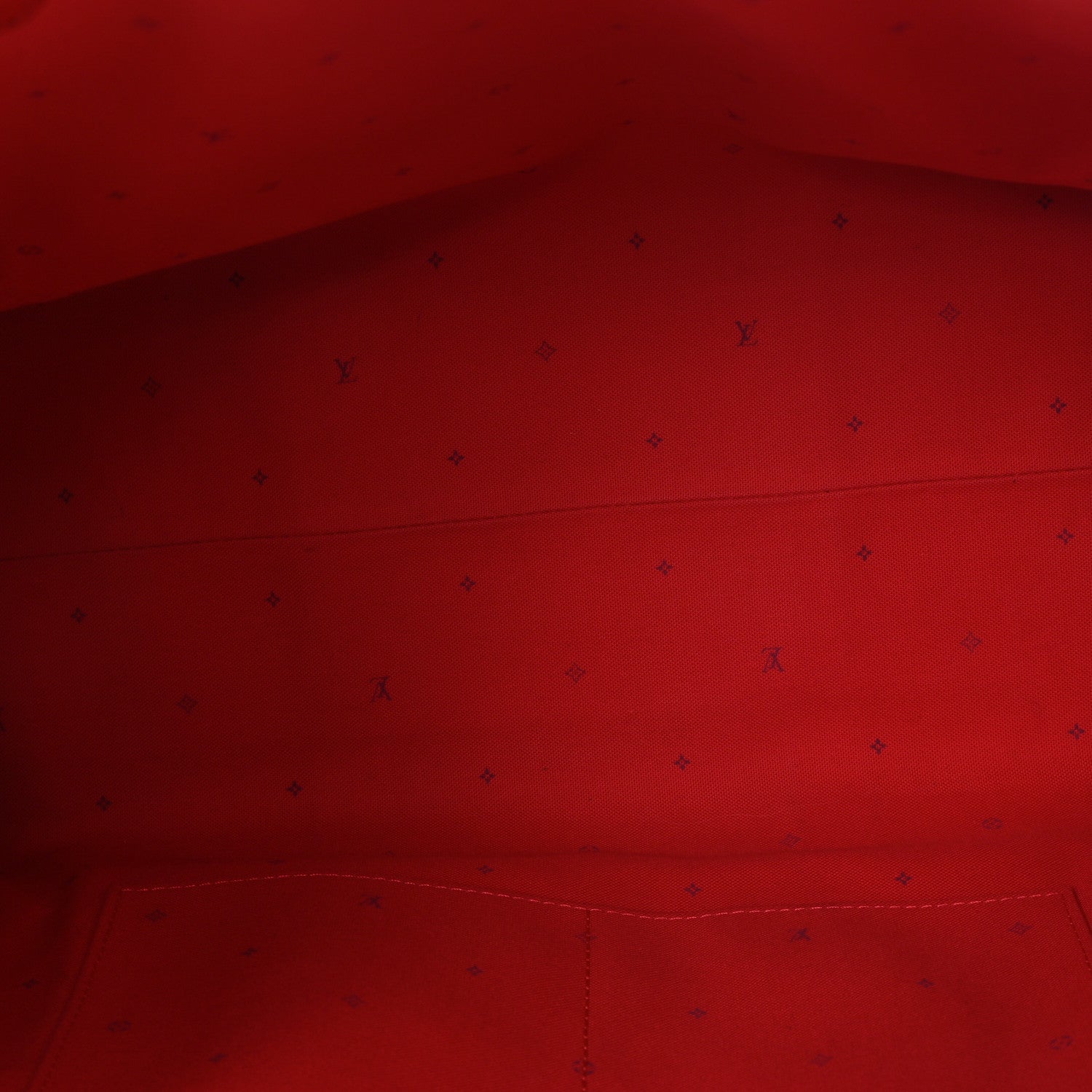Louis Vuitton Monogram Escale Onthego GM Rouge 5 of 9