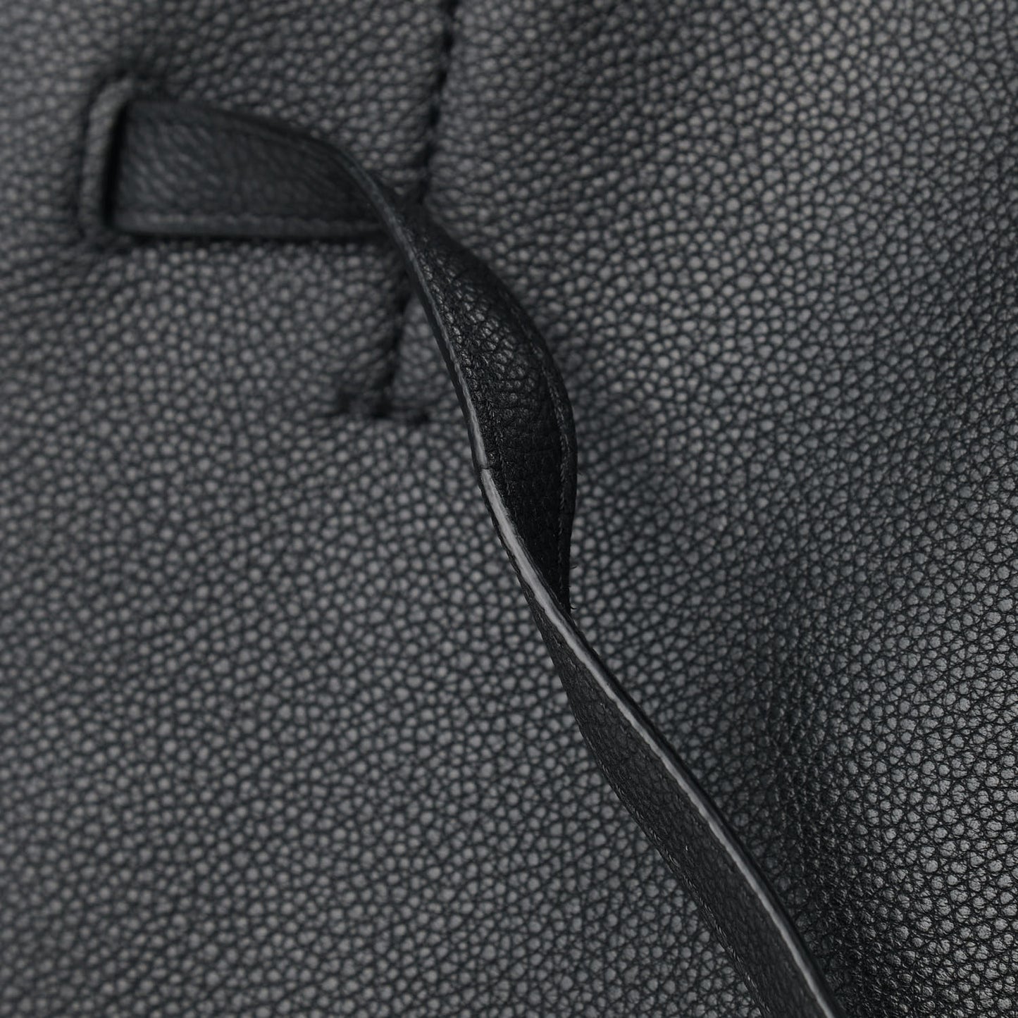 Soft Grained Calfskin Medium Cabas Phantom Black