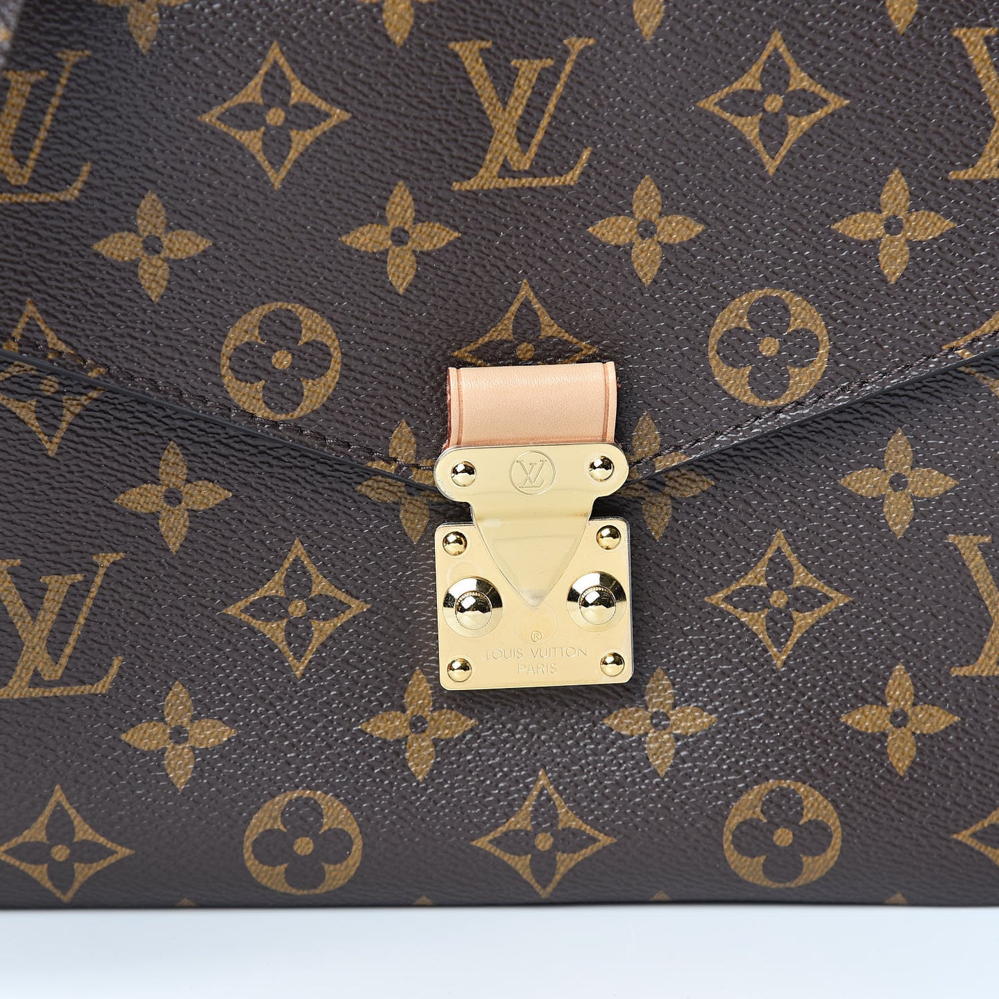 Monogram Pochette Metis