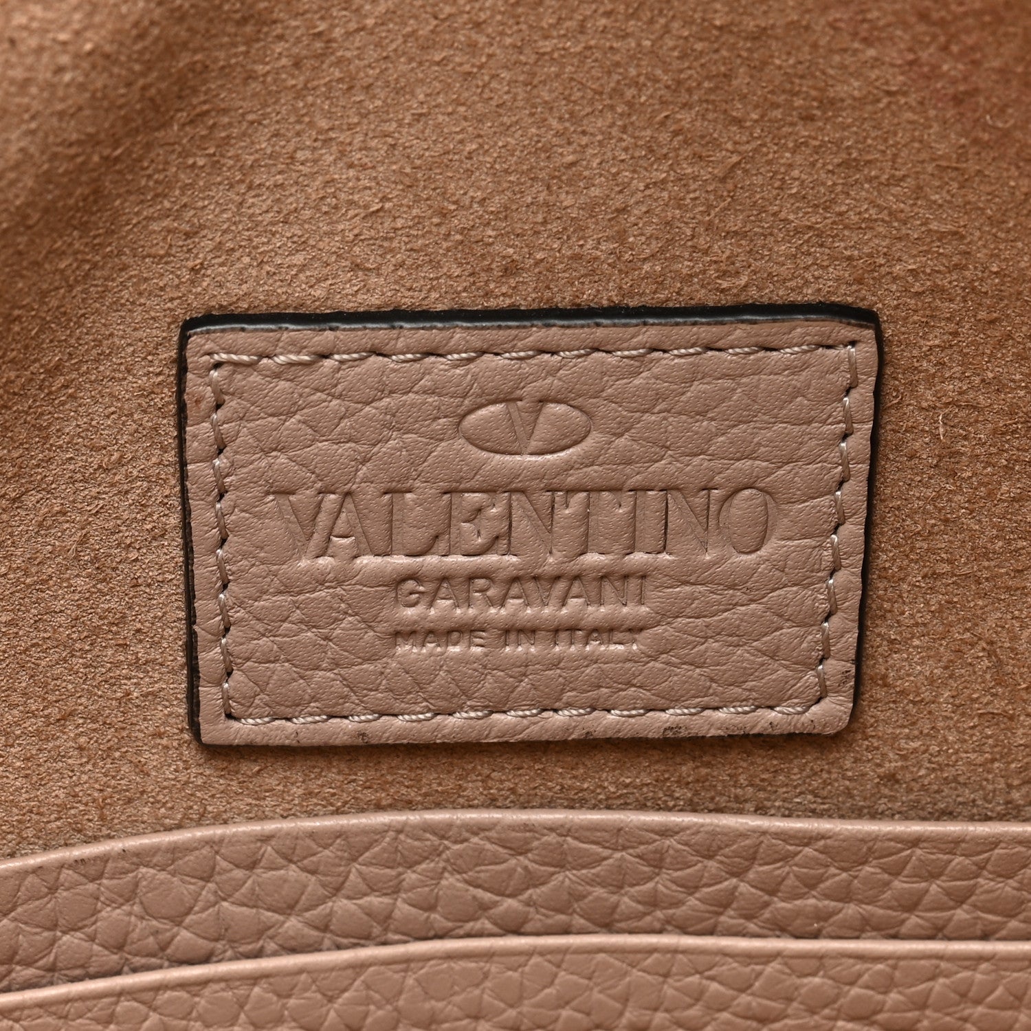 Valentino Garavani Pebbled Calfskin Large Rockstud Envelope Clutch Poudre 6 of 8