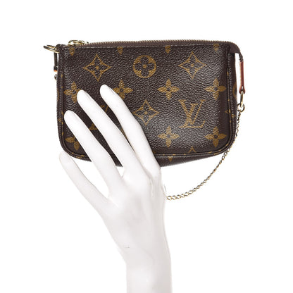 Louis Vuitton Monogram Mini Pochette Accessories 2 of 8