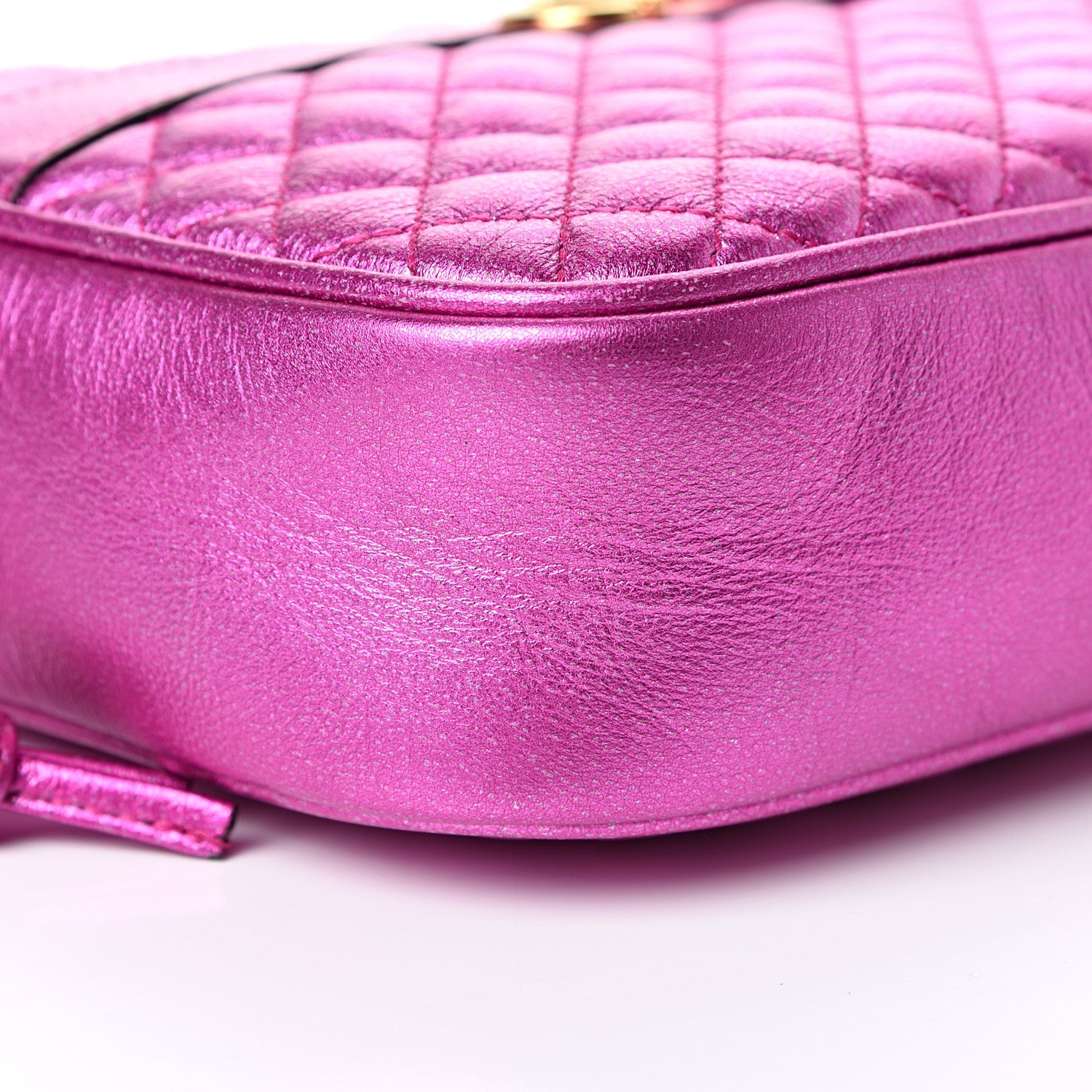 Gucci Laminated Nappa Trapuntata Small Zumi Shoulder Bag Fuxia 8 of 9