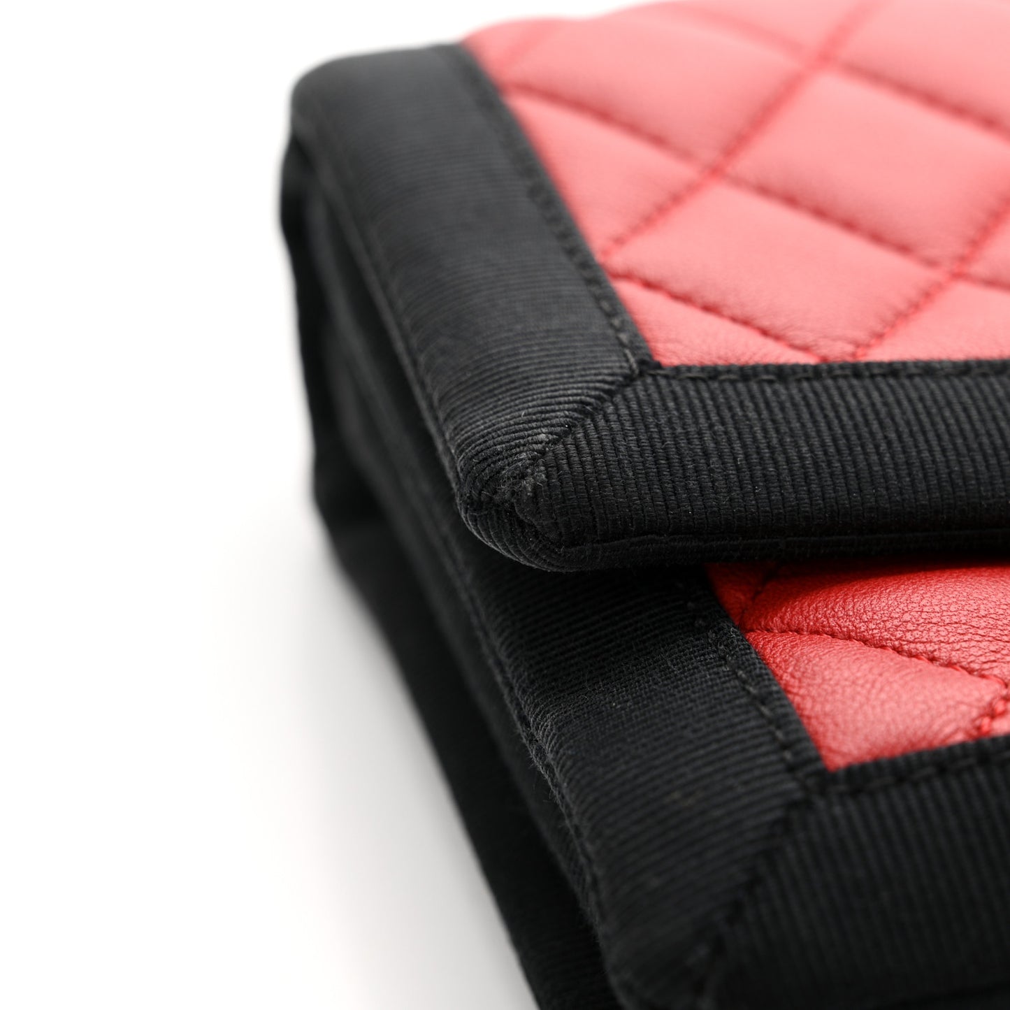 Lambskin Grosgrain Quilted Flap Red Black