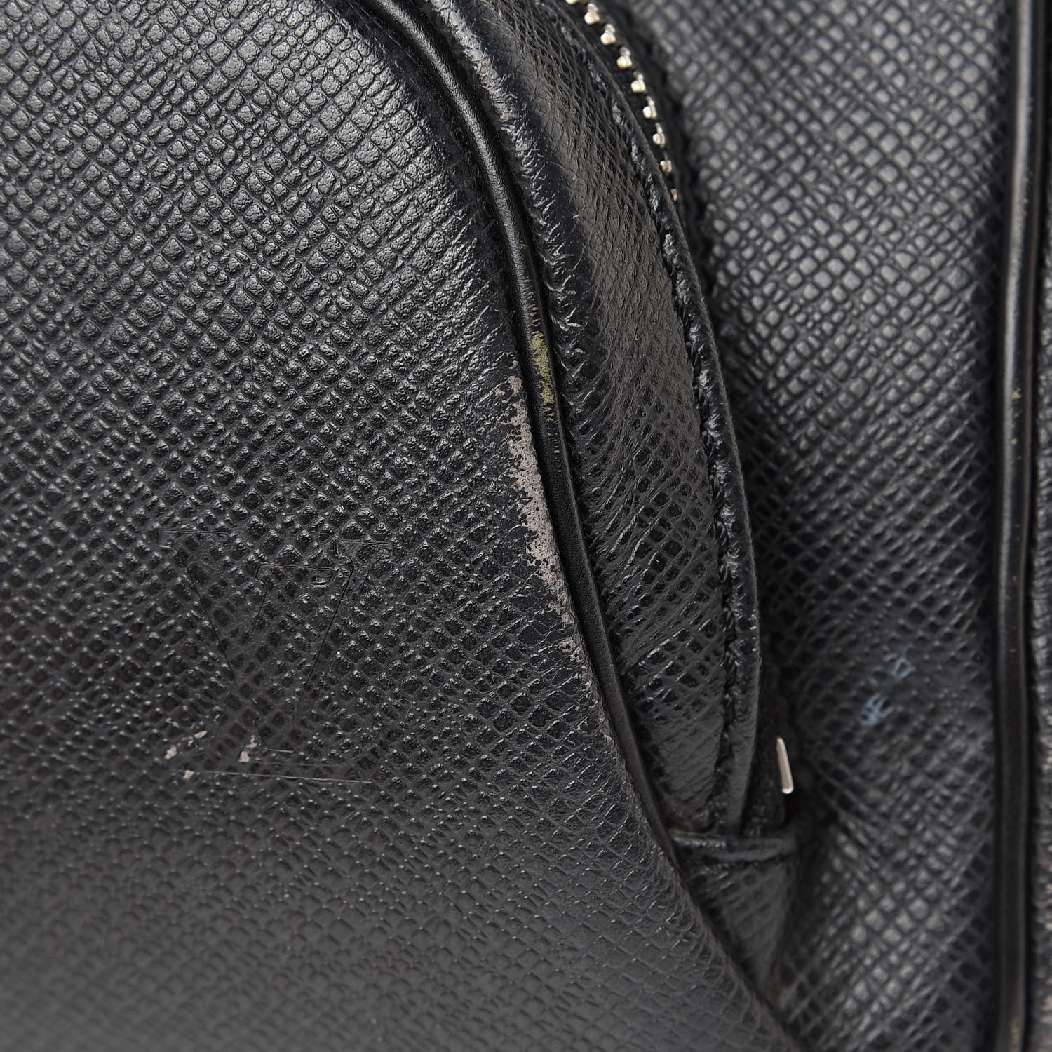 Louis Vuitton Taiga Cassiar Backpack Ardoise 11 of 21
