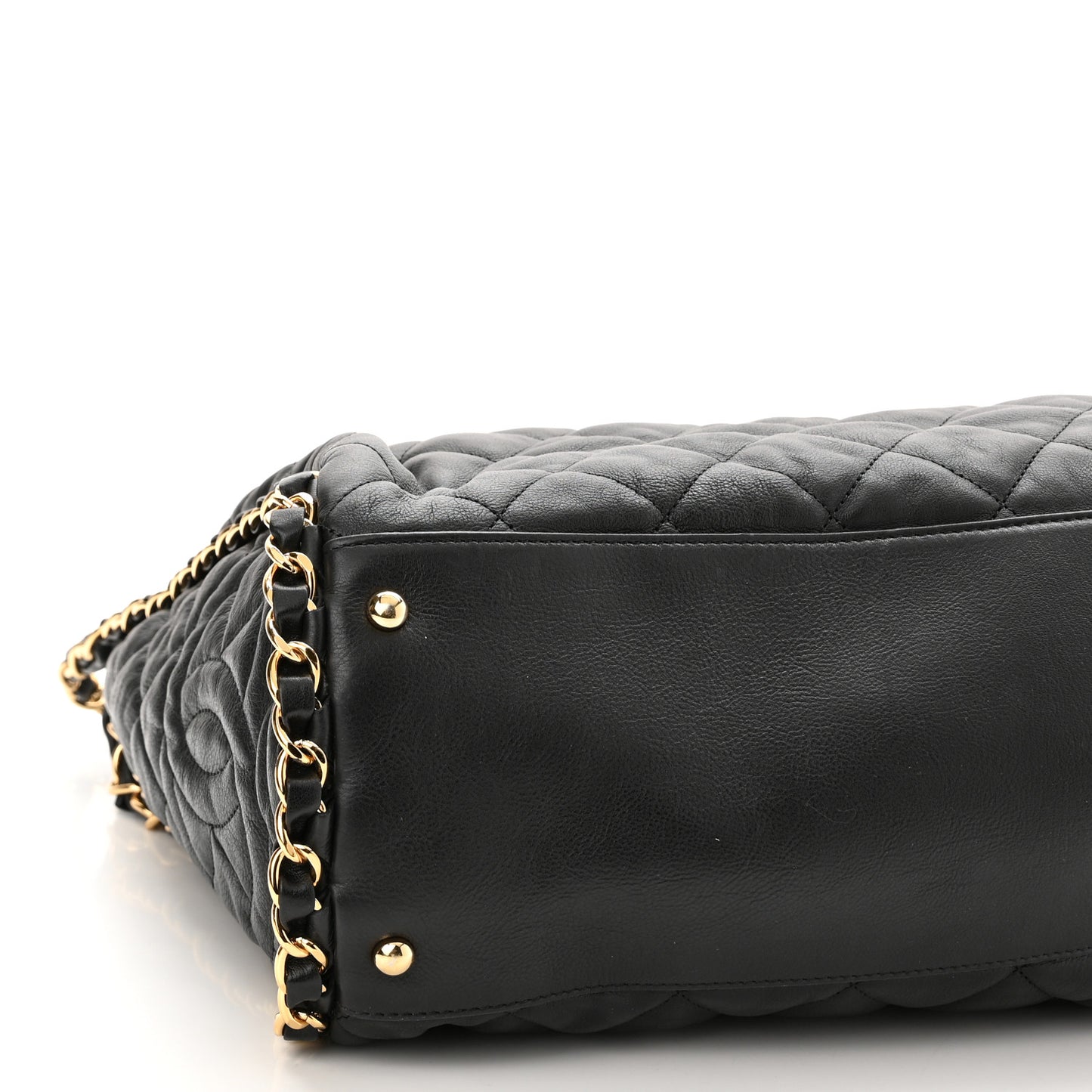 Calfskin Quilted Large Chain Me Hobo Black
