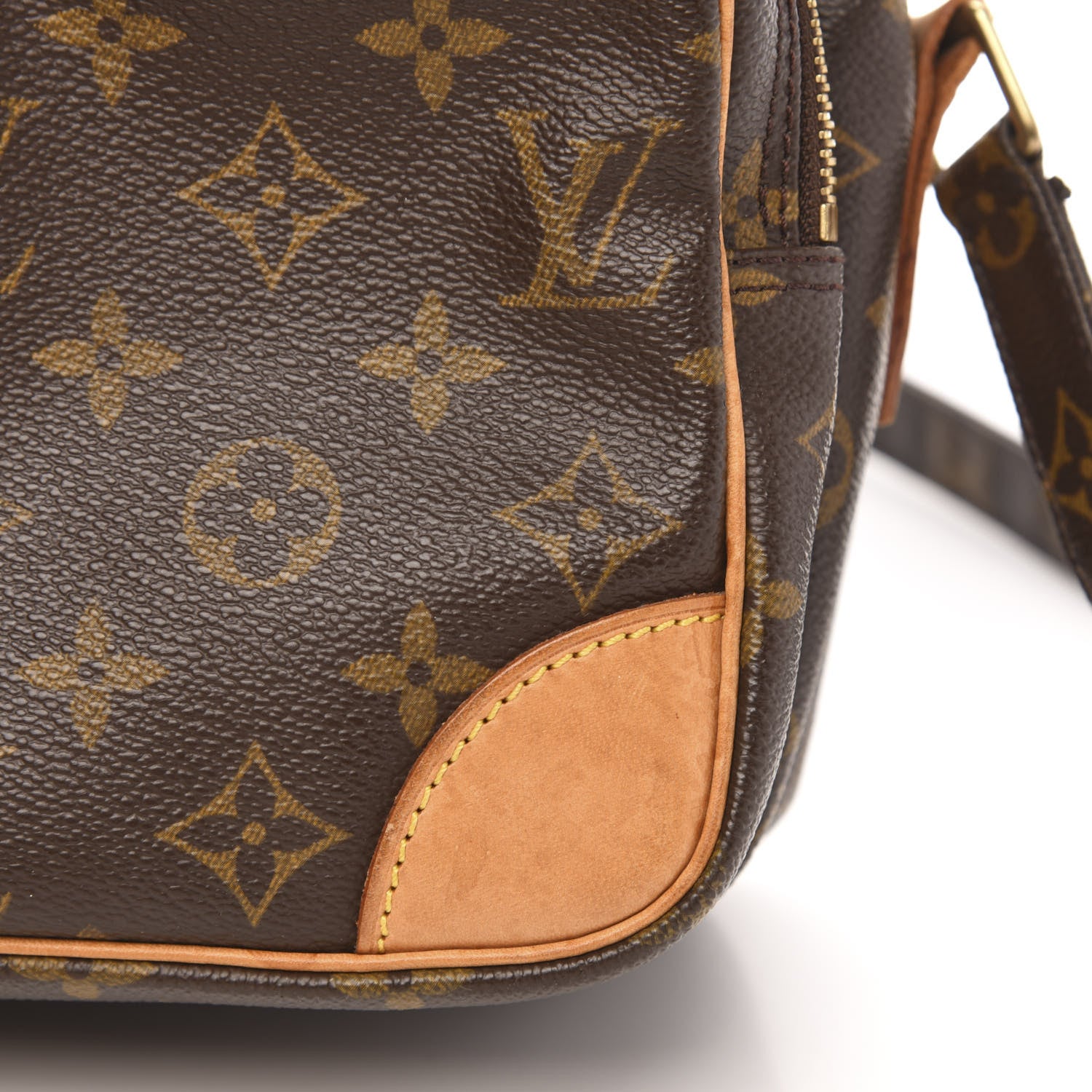 Louis Vuitton Monogram Nil 28 10 of 11