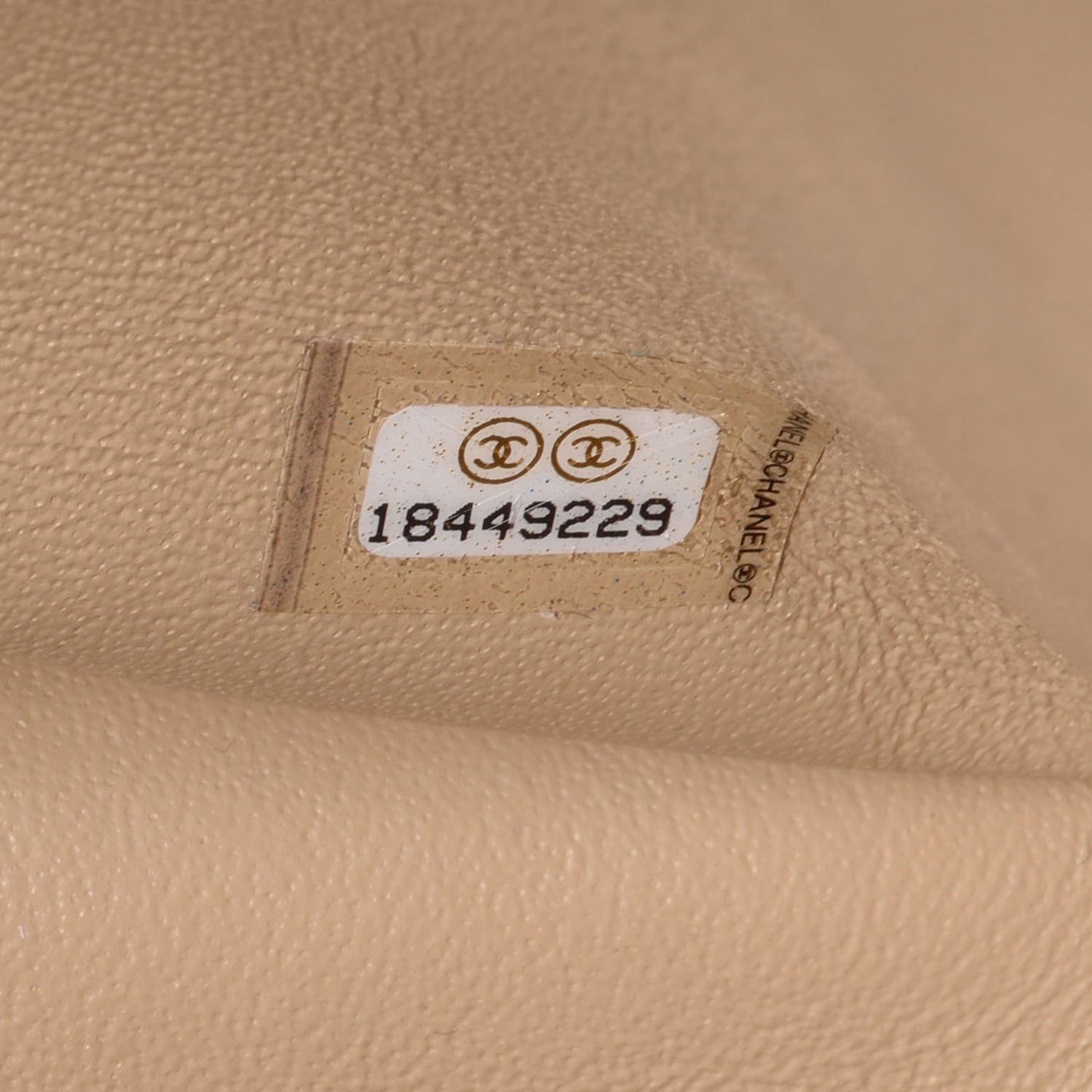 Patent Jumbo Double Flap Beige