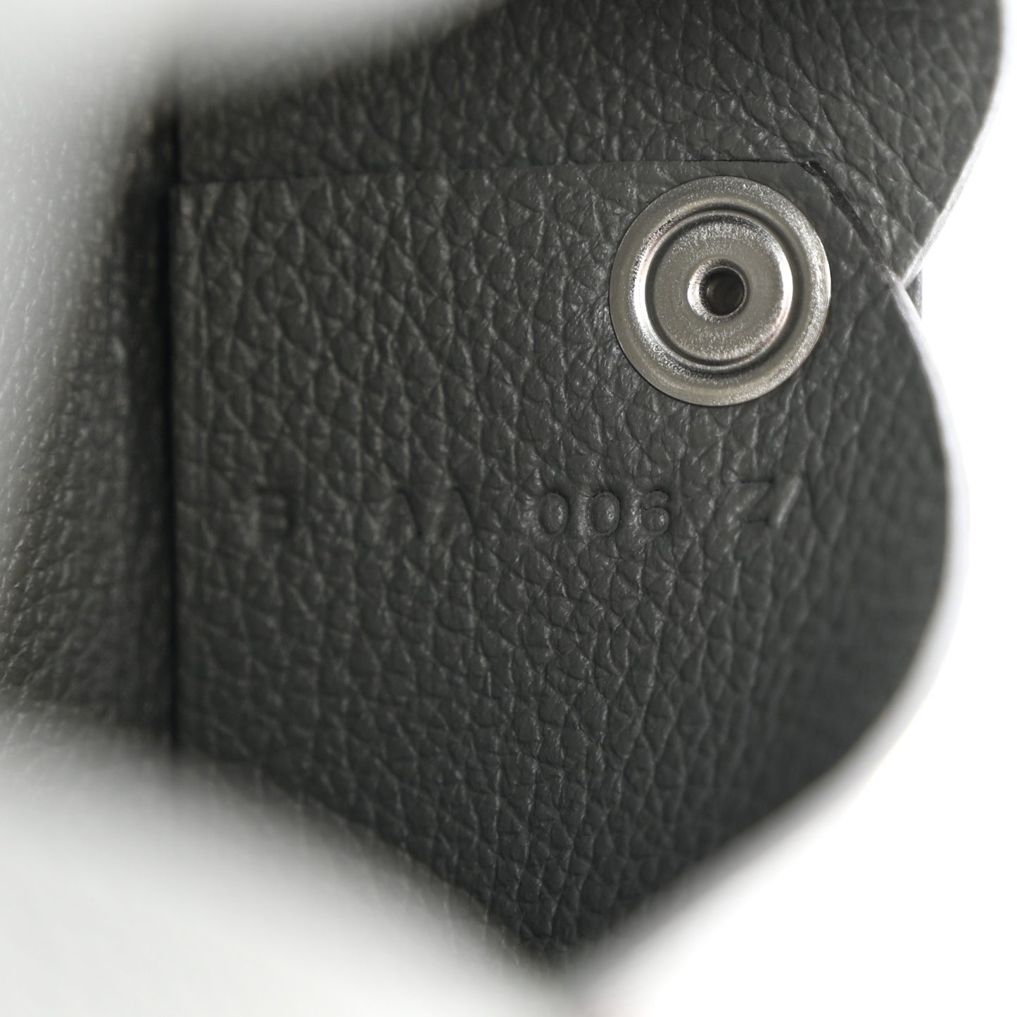 Evercolor Calvi Card Case Gris Meyer