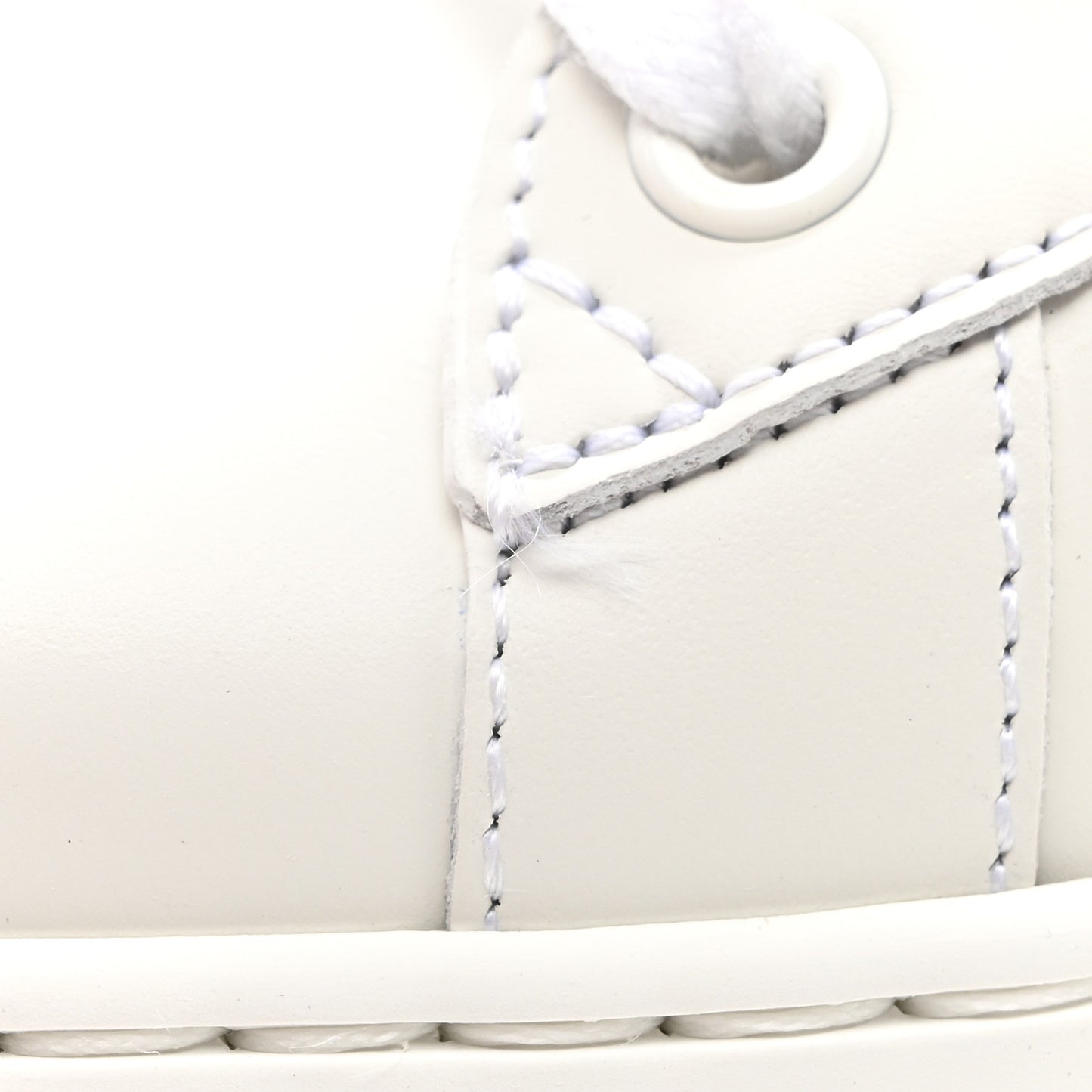 Calfskin Interlocking G Perforated Mens Ace Sneakers 8 White Grey Sky